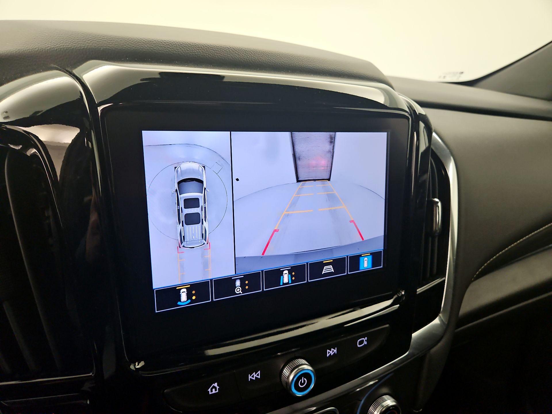 Thumbnail: 2023 Chevrolet Traverse - 15