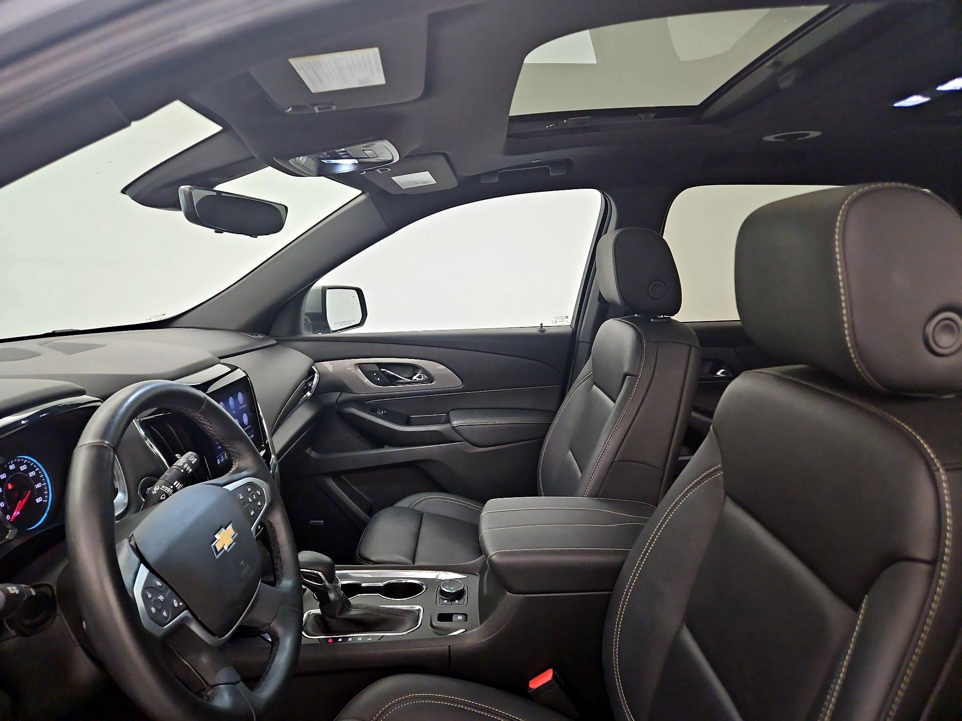 Thumbnail: 2023 Chevrolet Traverse - 20