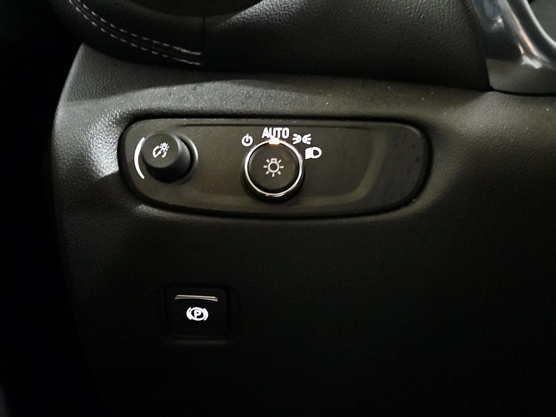 Thumbnail: 2023 Chevrolet Blazer - 13