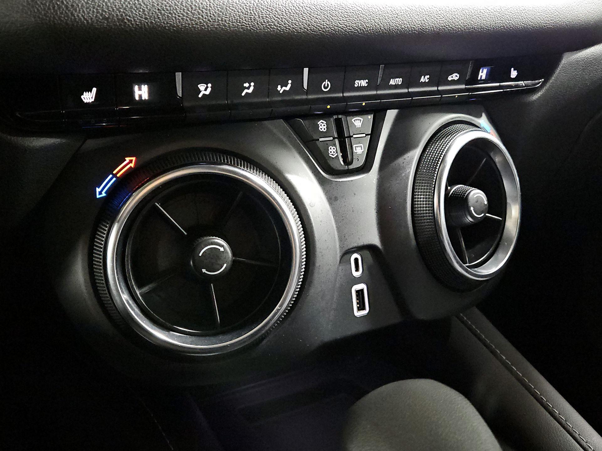 Thumbnail: 2023 Chevrolet Blazer - 18