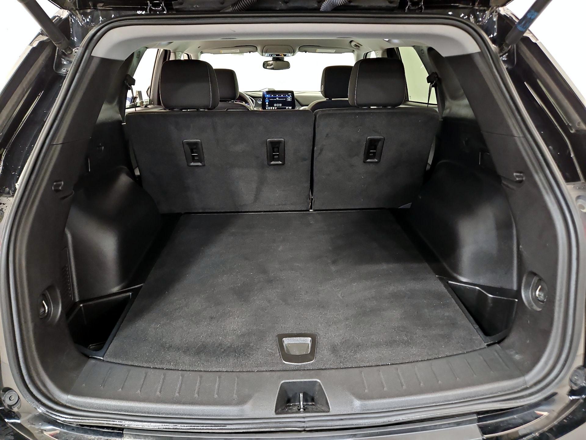 Thumbnail: 2023 Chevrolet Blazer - 20