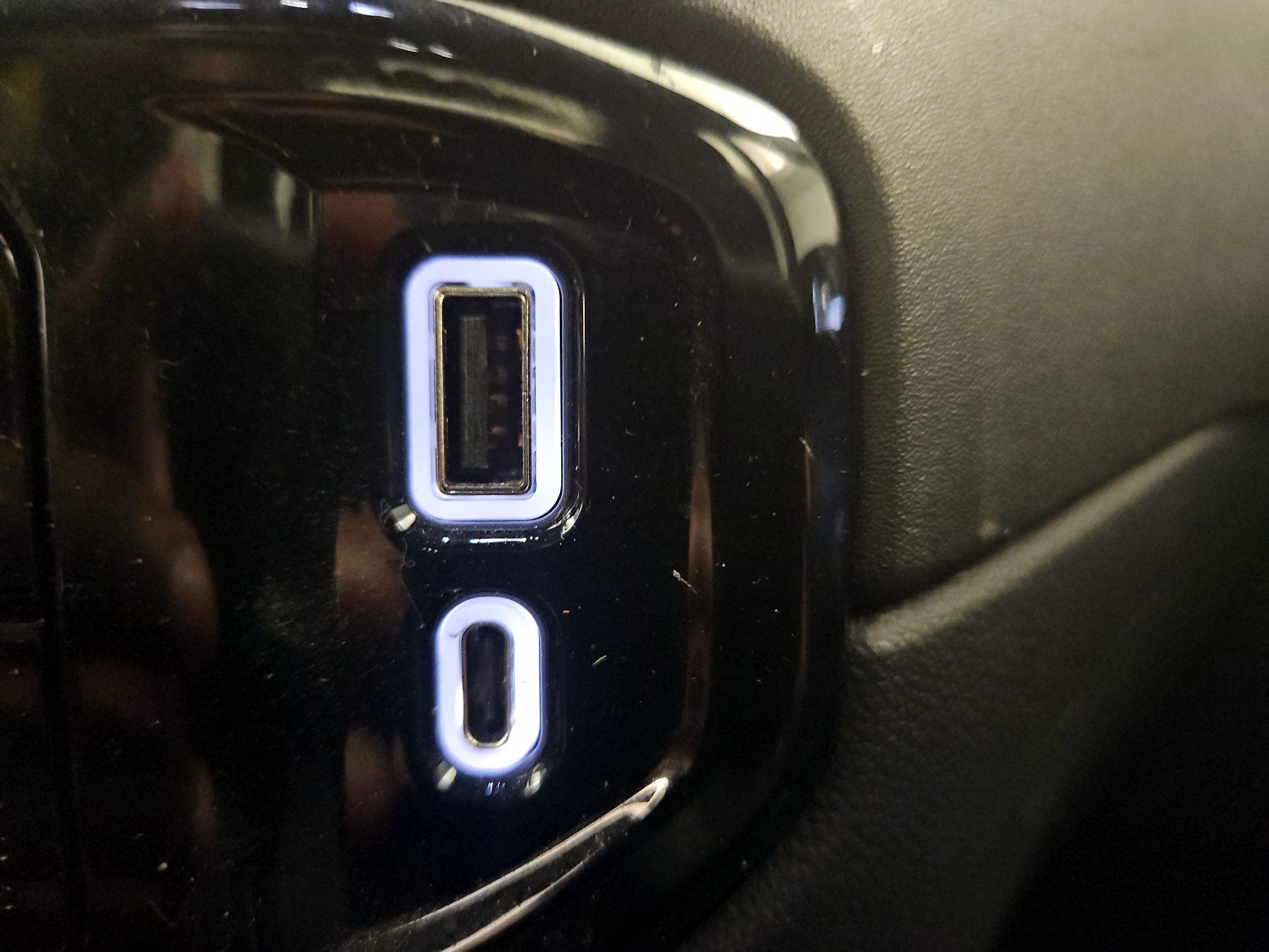 Thumbnail: 2022 GMC Sierra 1500 - 19