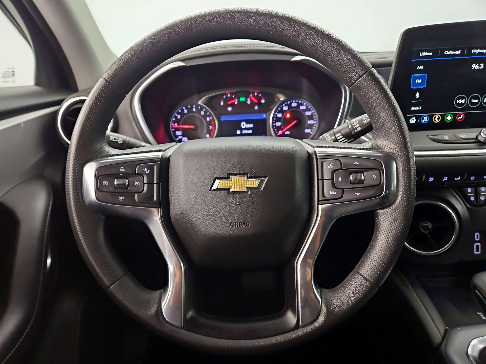 Thumbnail: 2023 Chevrolet Blazer - 10