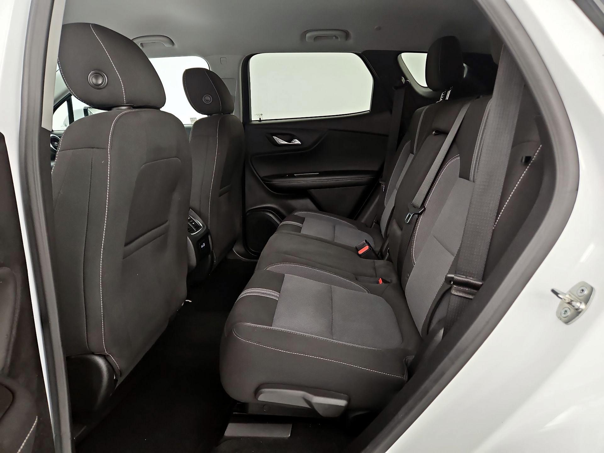 Thumbnail: 2023 Chevrolet Blazer - 19