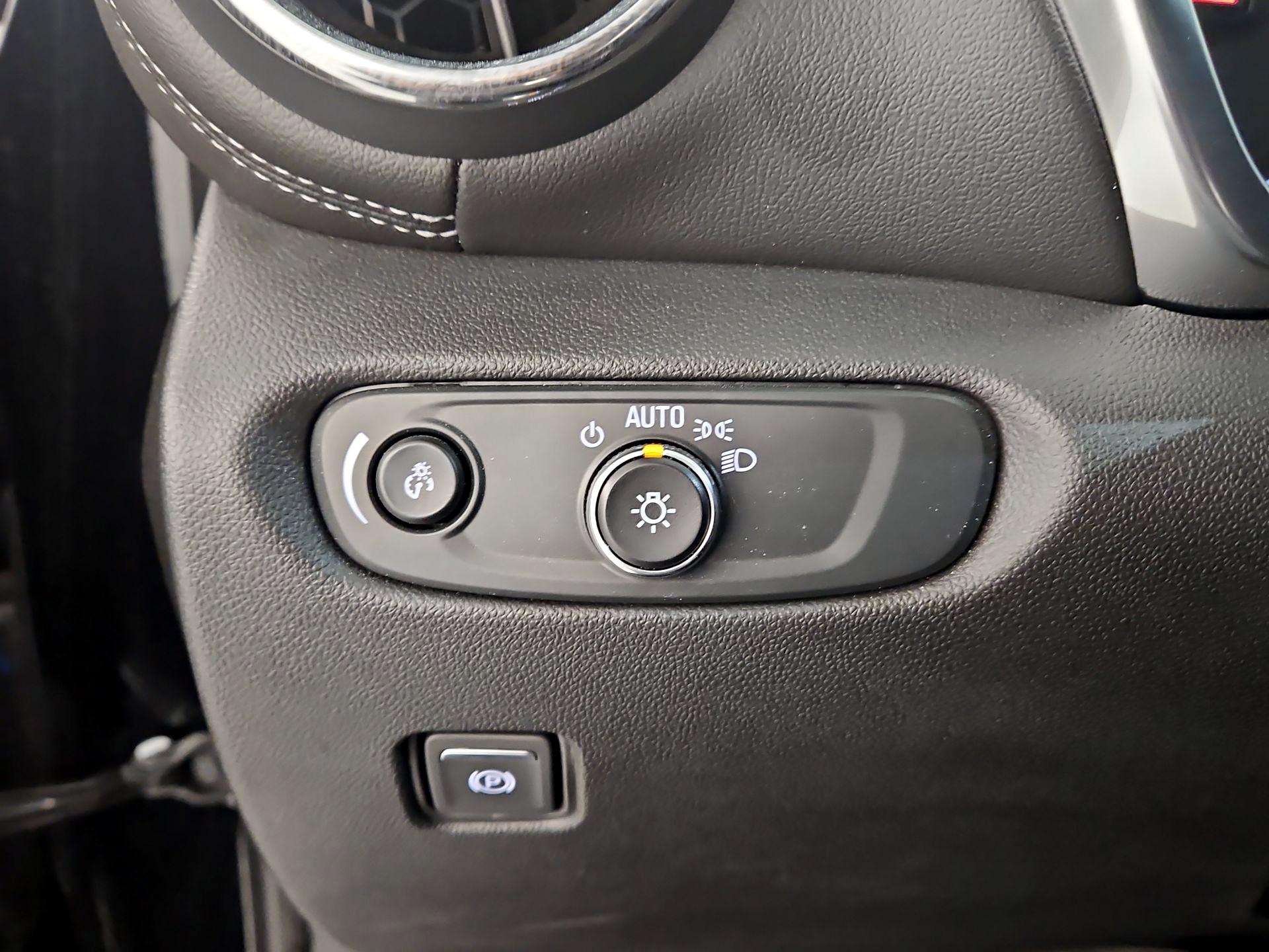 Thumbnail: 2023 Chevrolet Blazer - 13