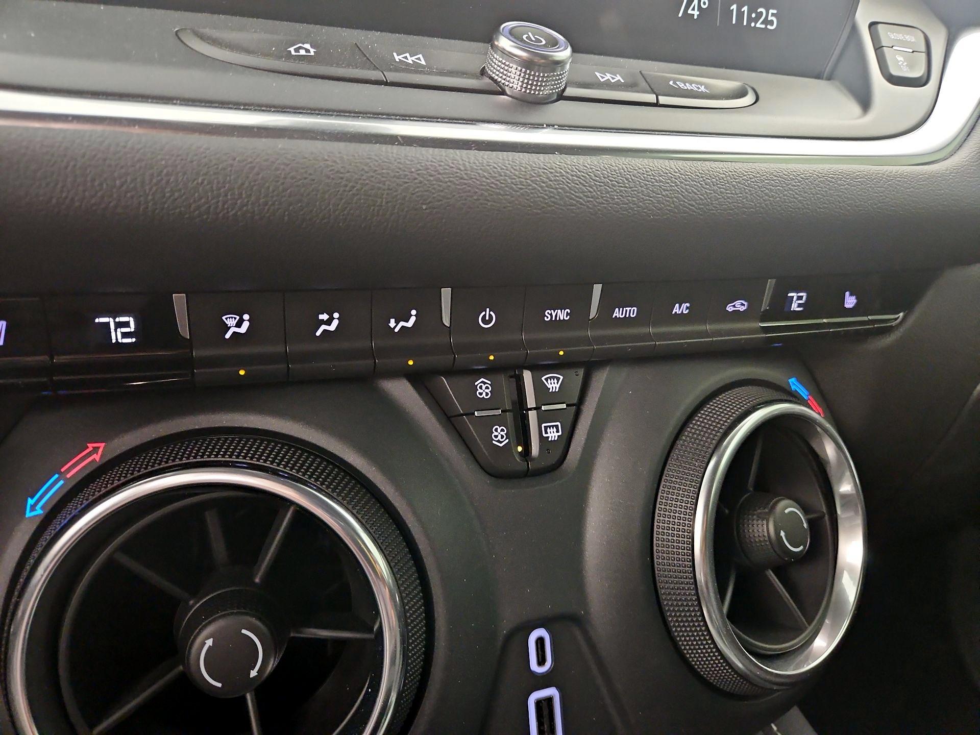 Thumbnail: 2023 Chevrolet Blazer - 16