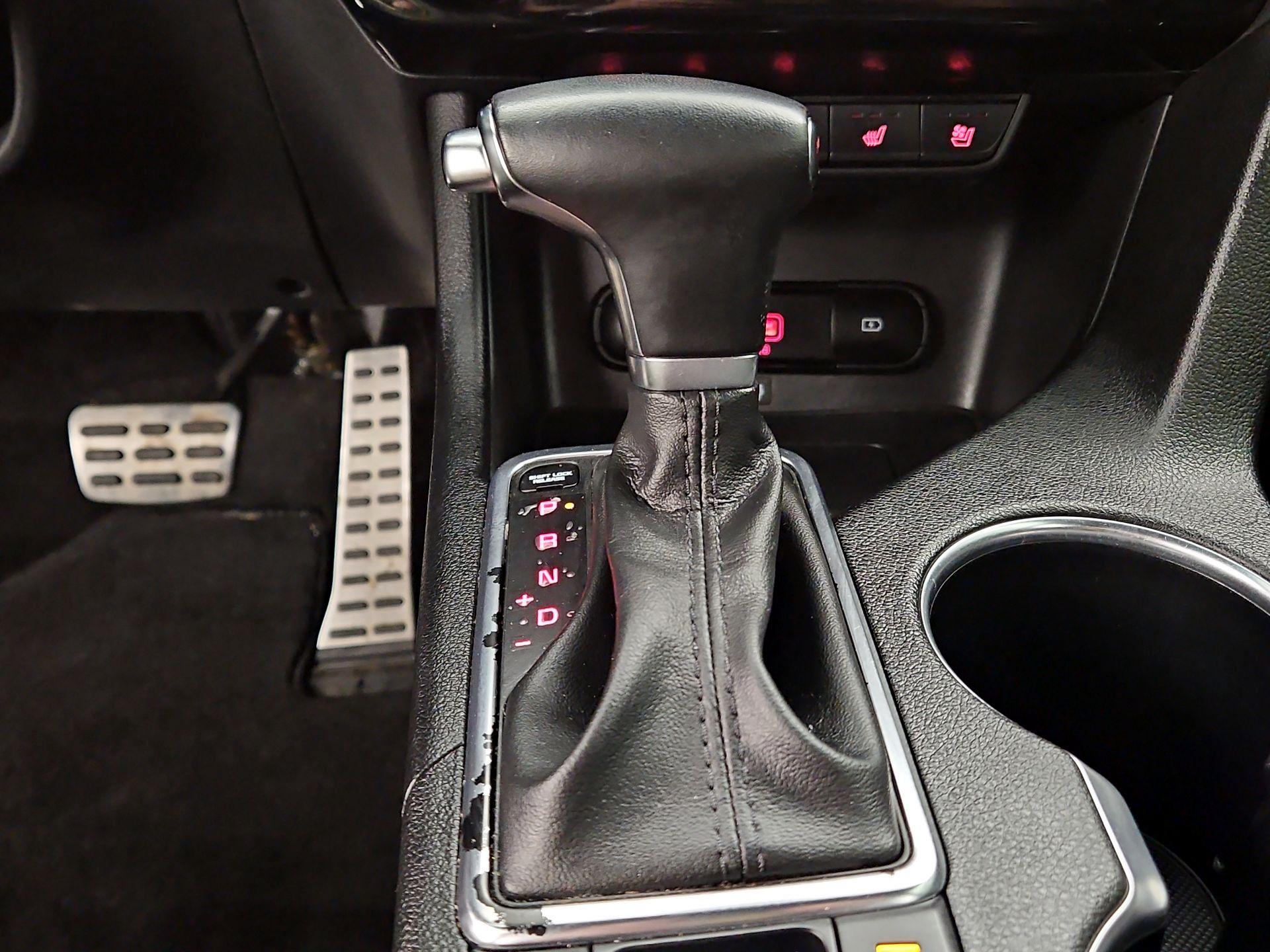 Thumbnail: 2022 Kia Sportage - 18