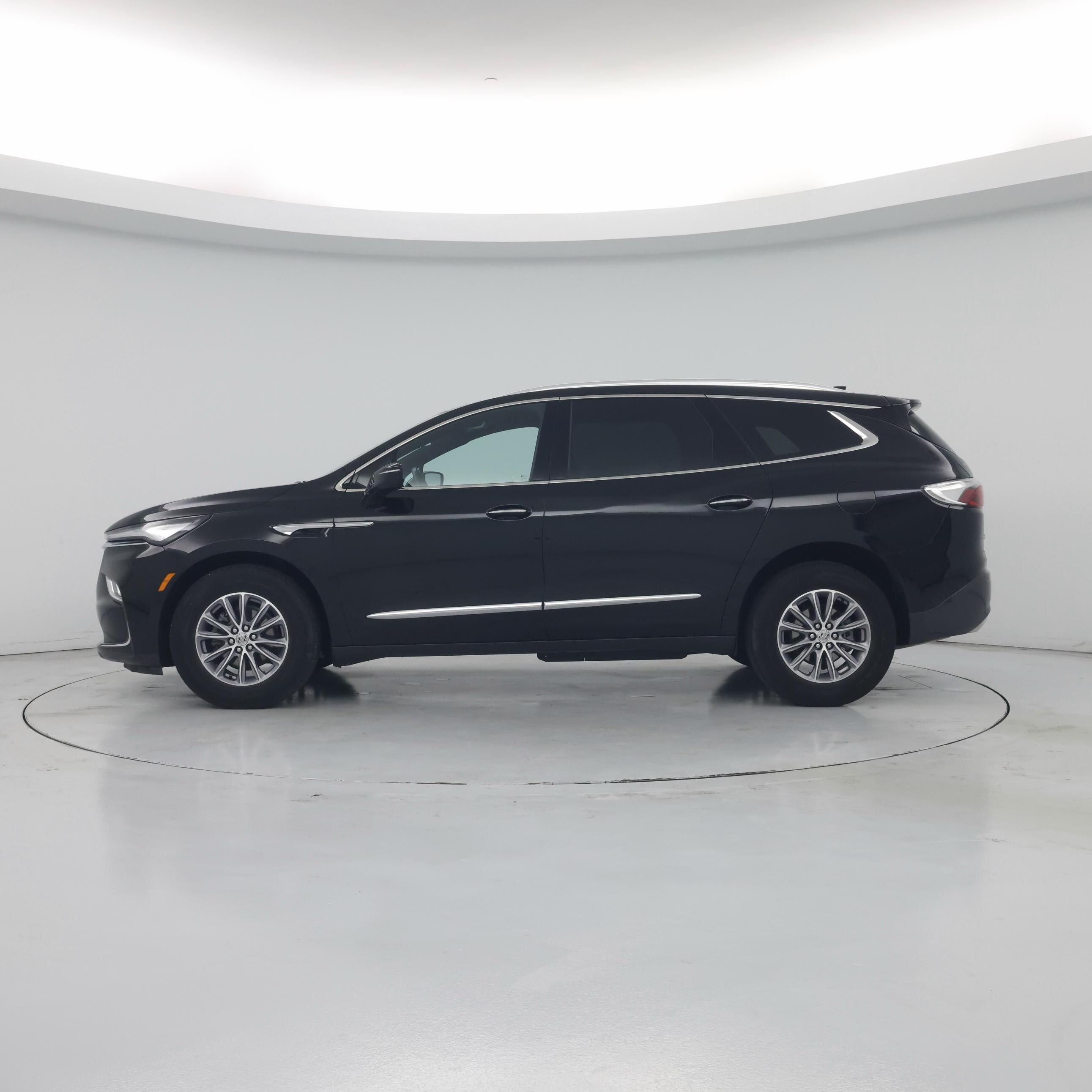 Thumbnail: 2023 Buick Enclave - 3