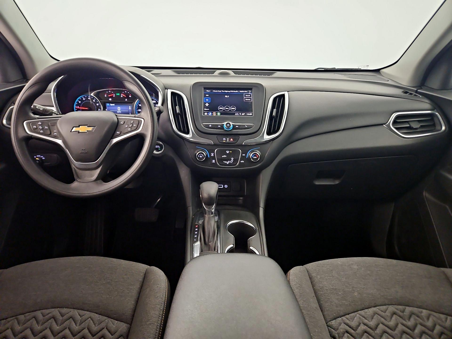Thumbnail: 2022 Chevrolet Equinox - 9
