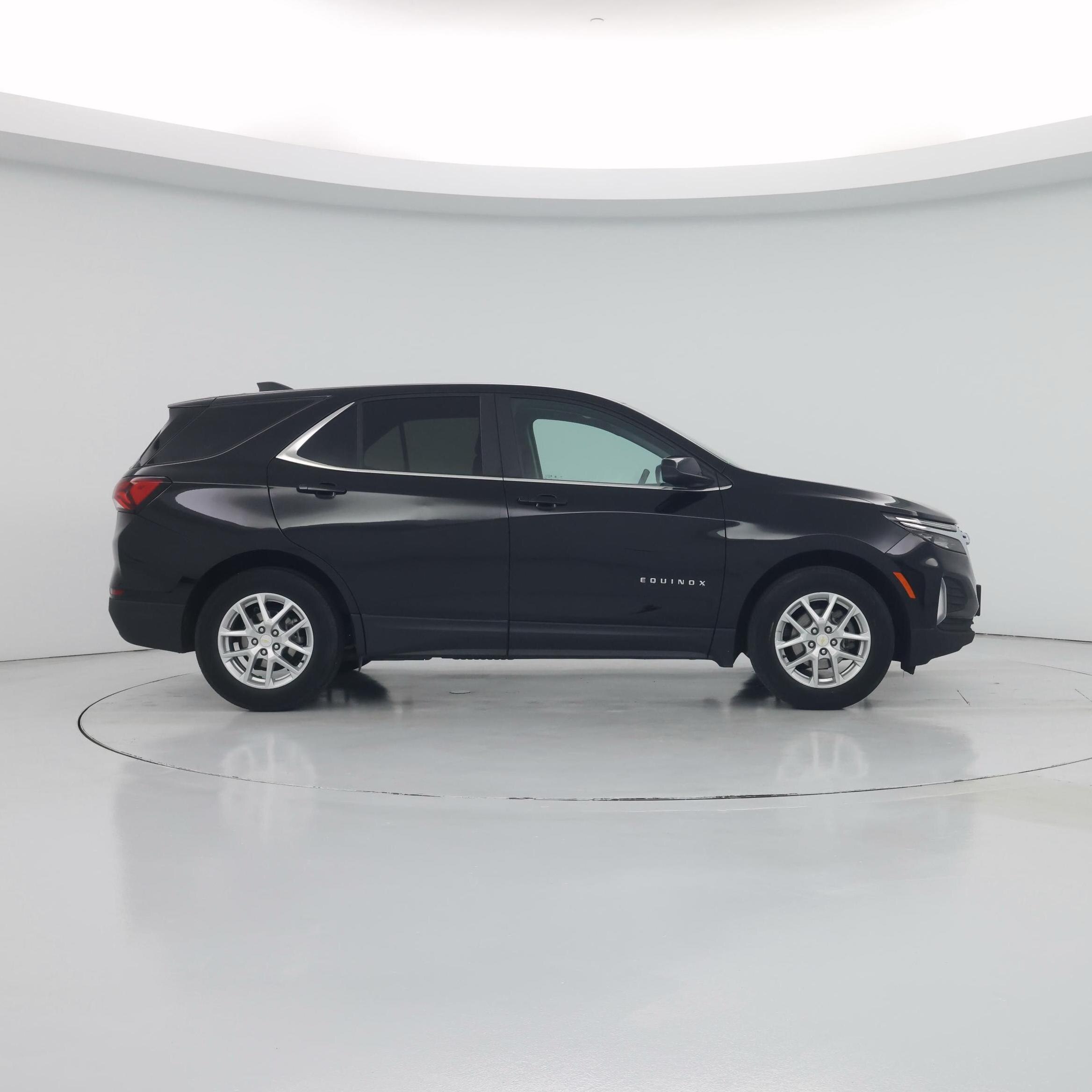 Thumbnail: 2022 Chevrolet Equinox - 7