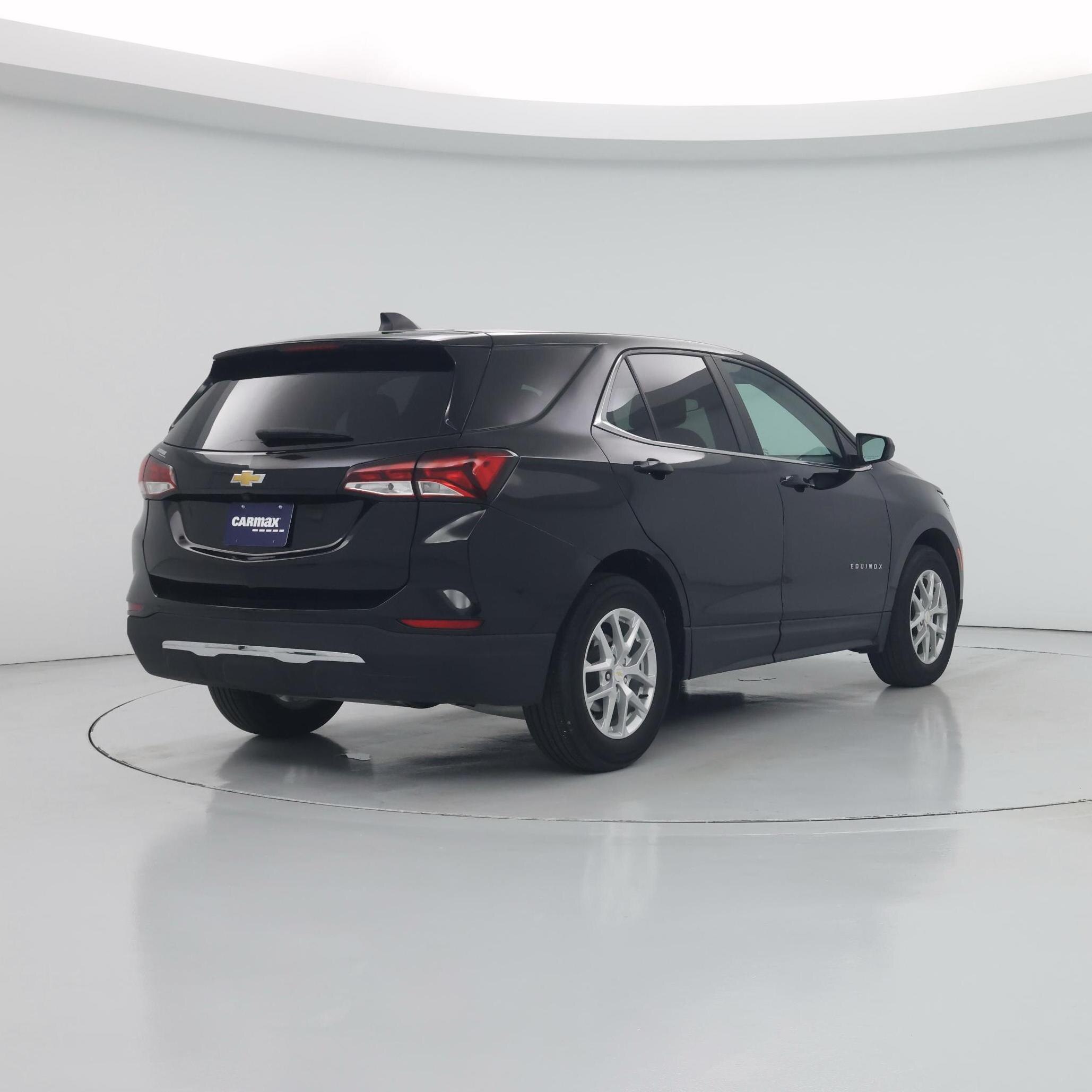Thumbnail: 2022 Chevrolet Equinox - 8