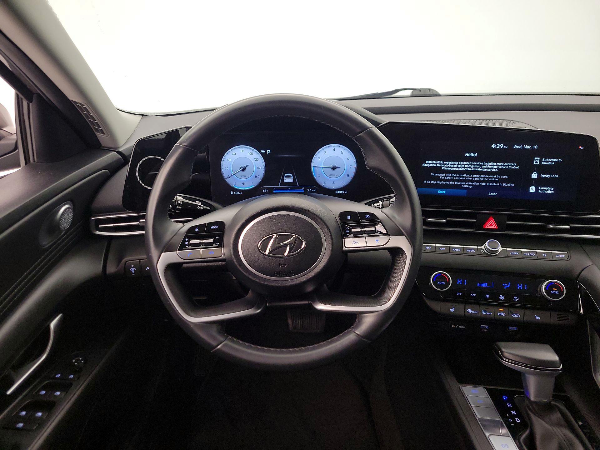 Thumbnail: 2023 Hyundai Elantra - 10