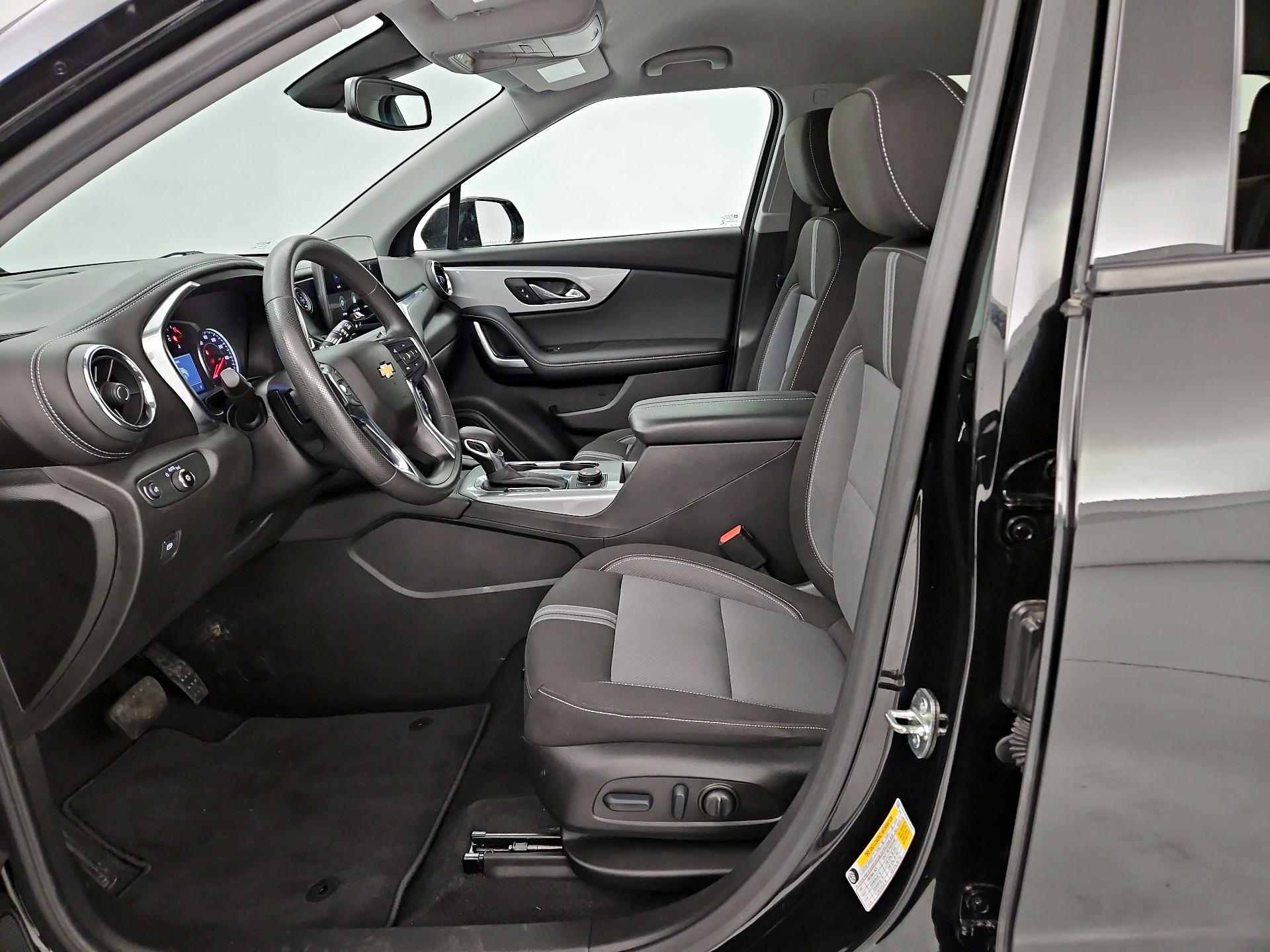 Thumbnail: 2023 Chevrolet Blazer - 11