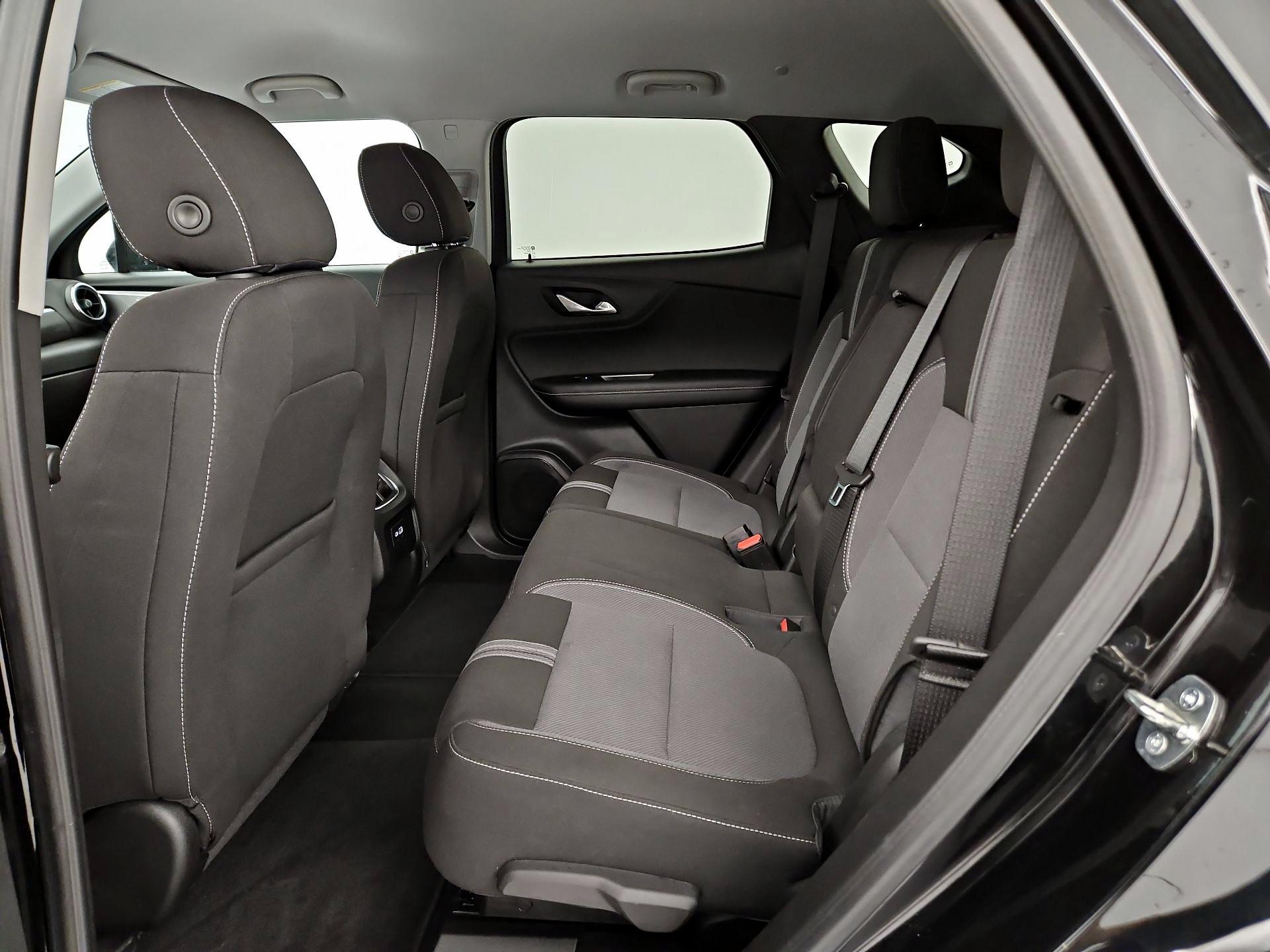 Thumbnail: 2023 Chevrolet Blazer - 19