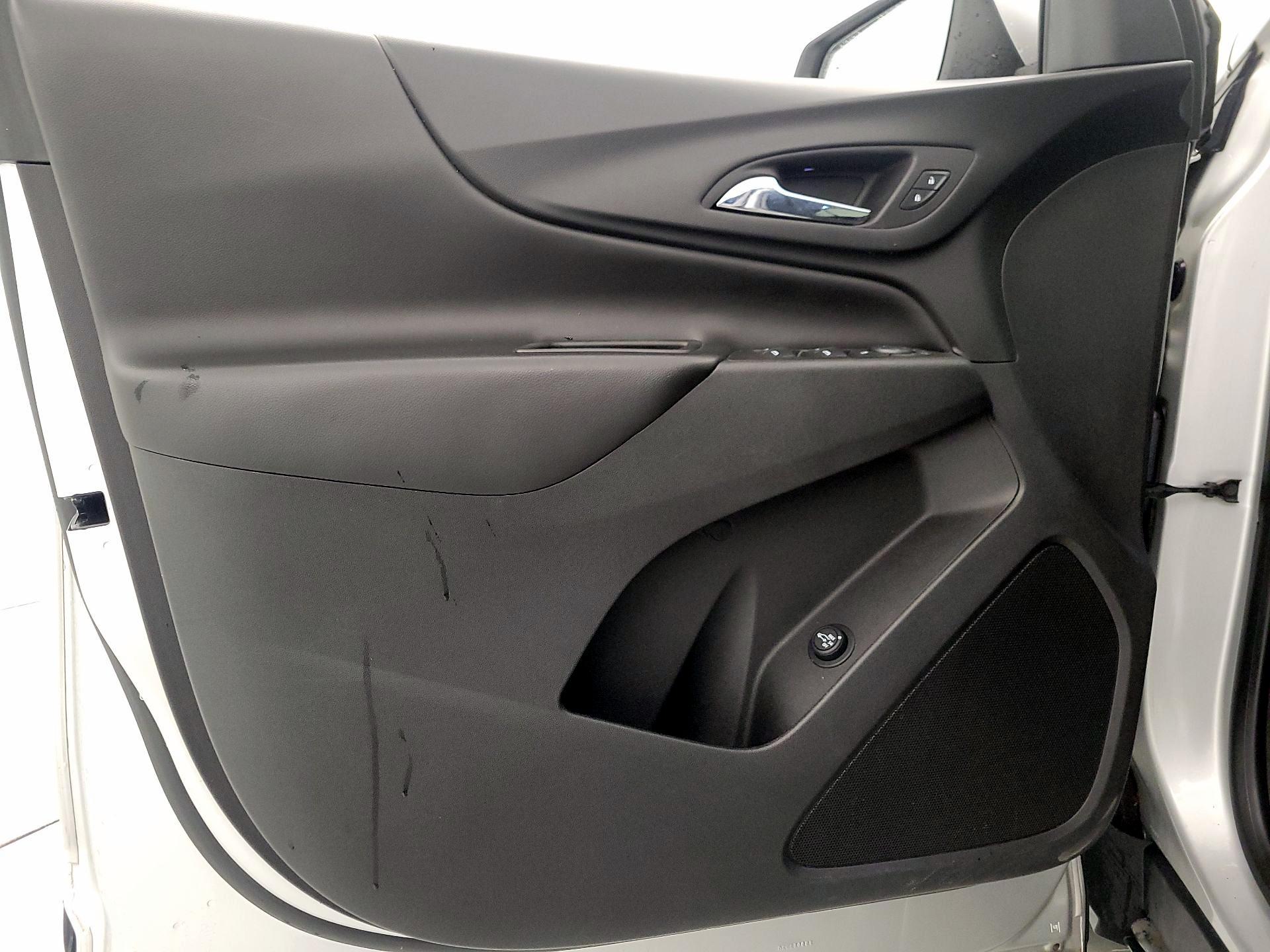 Thumbnail: 2021 Chevrolet Equinox - 12