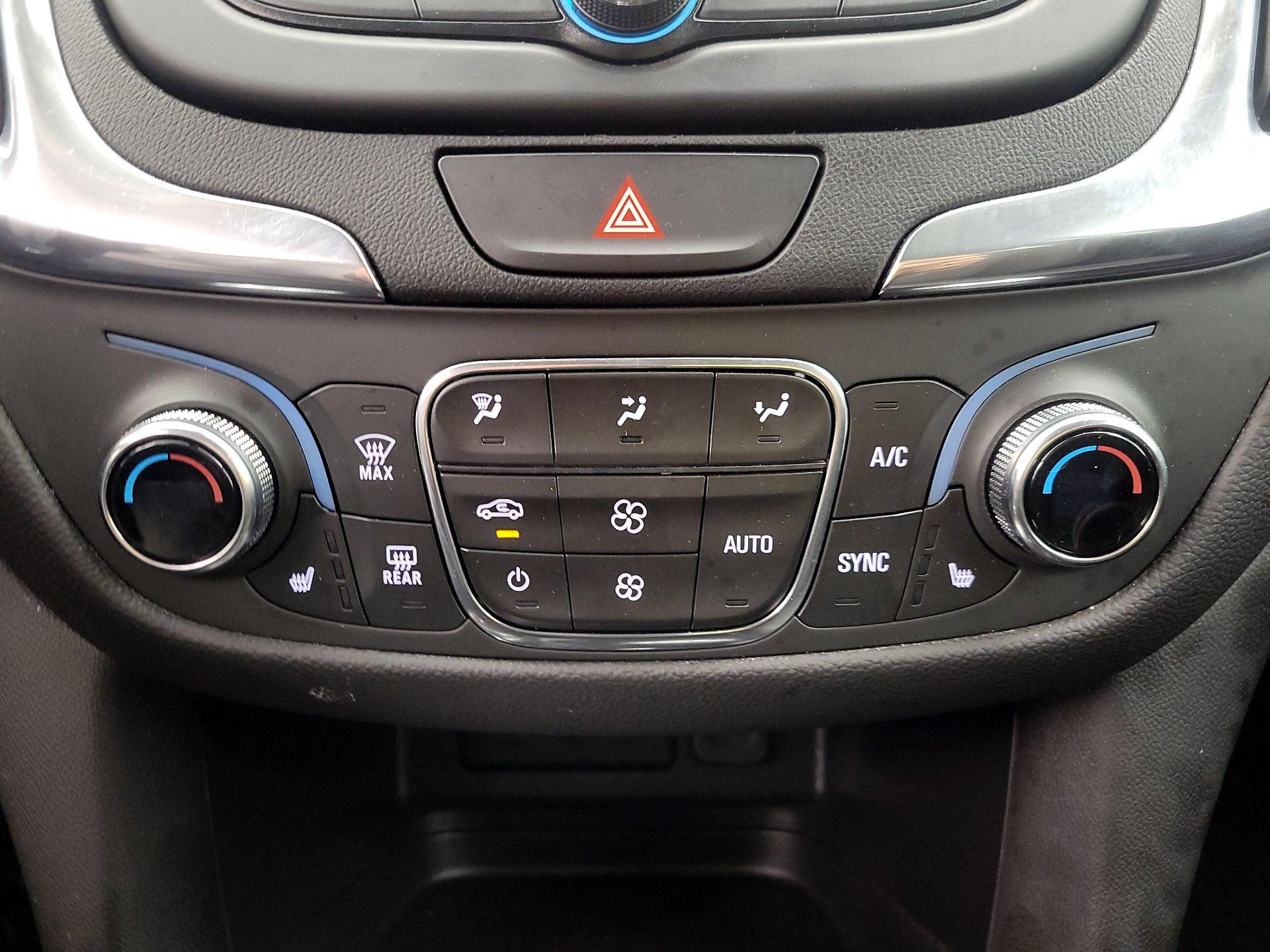 Thumbnail: 2021 Chevrolet Equinox - 16