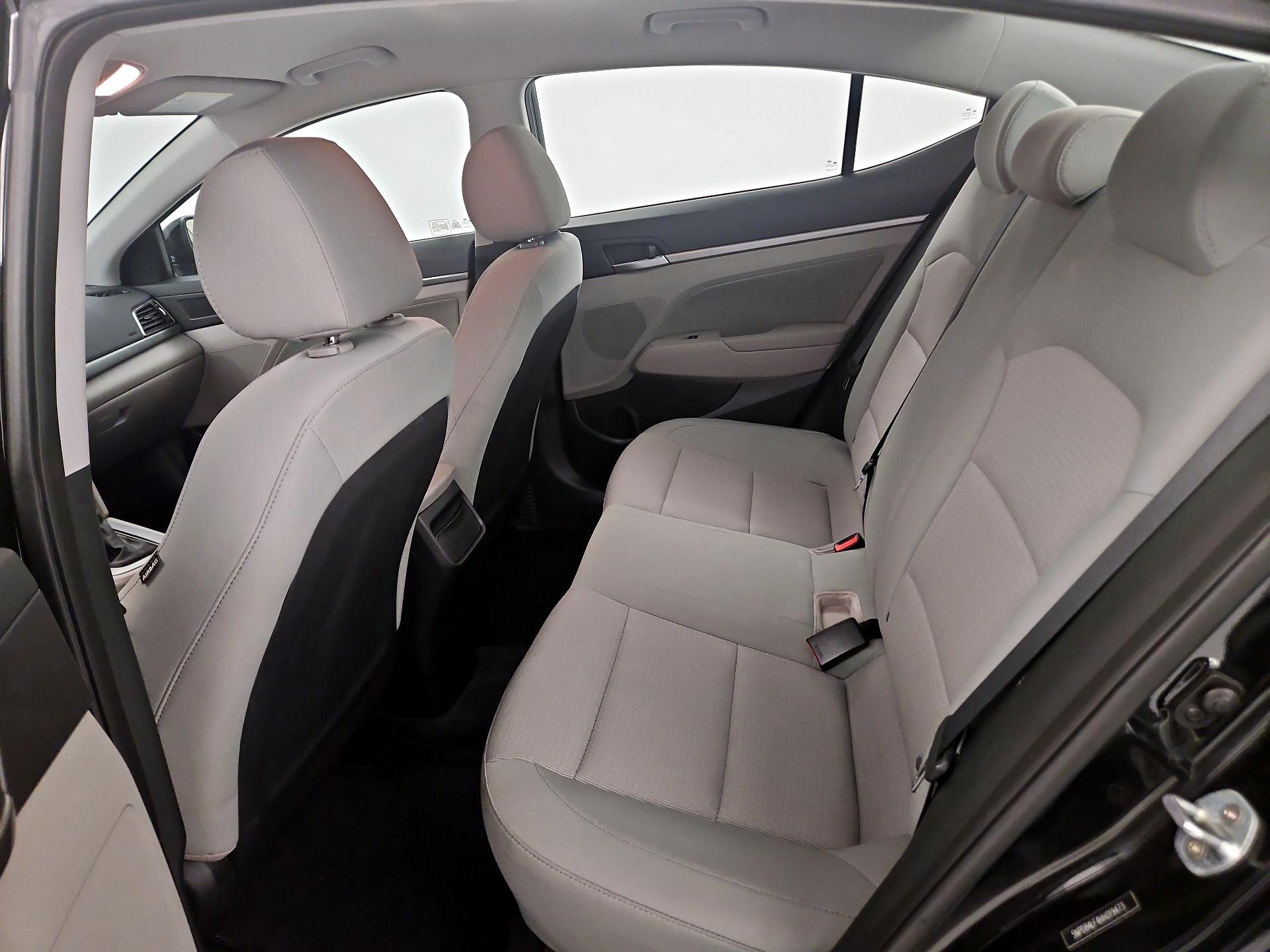 Thumbnail: 2017 Hyundai Elantra - 19