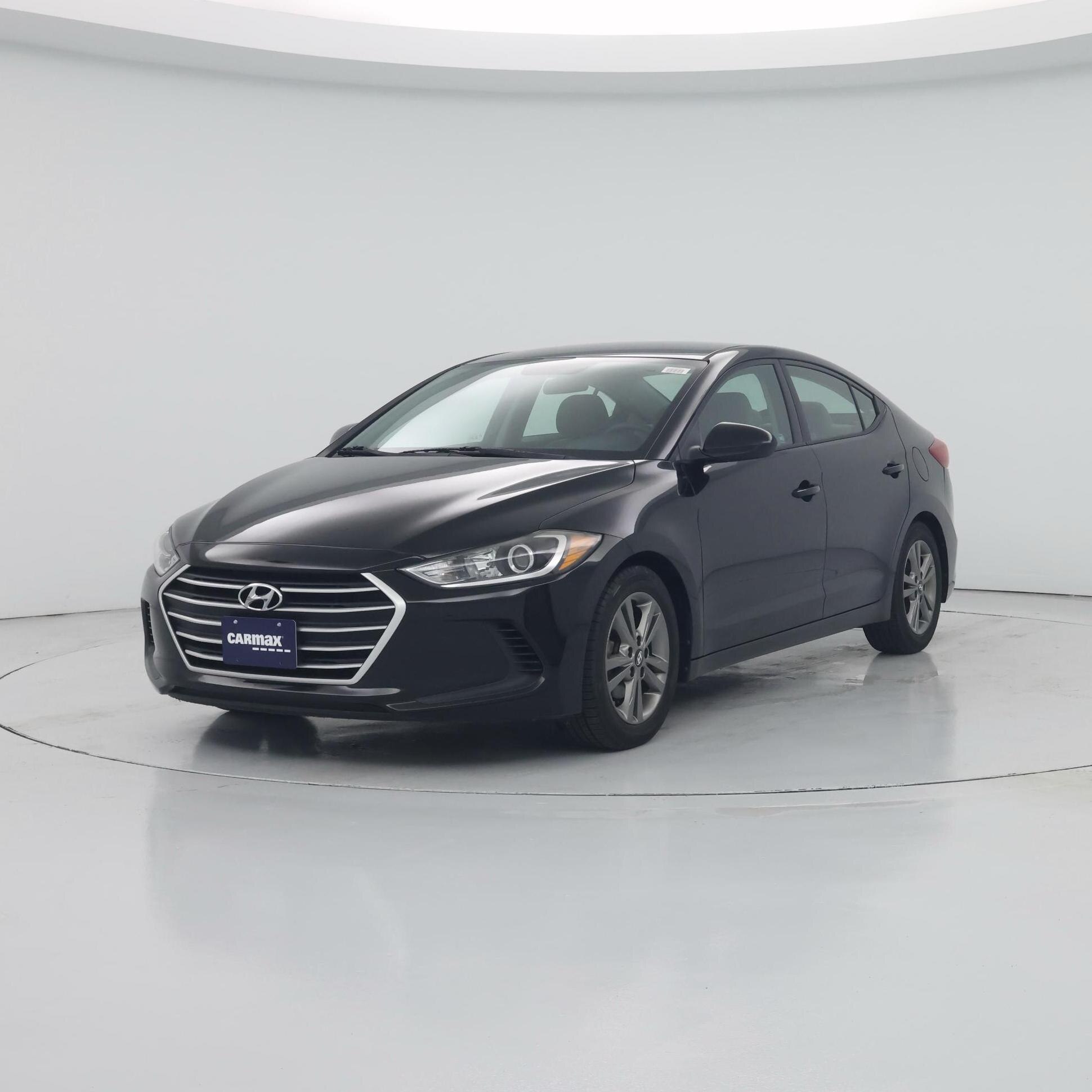 Thumbnail: 2017 Hyundai Elantra - 4