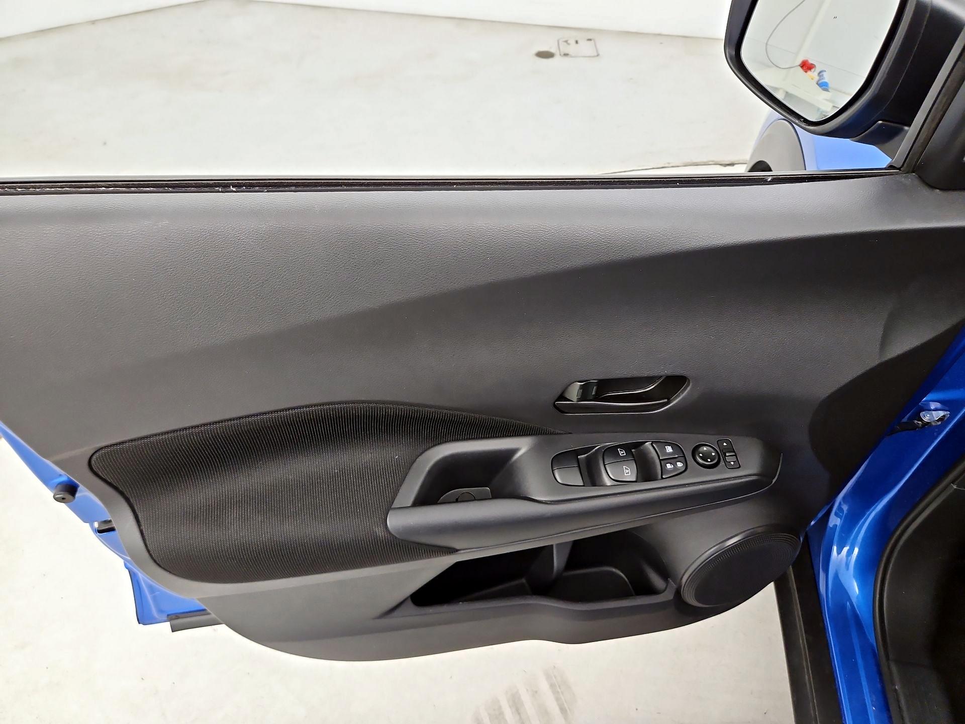 Thumbnail: 2024 Nissan Kicks - 12