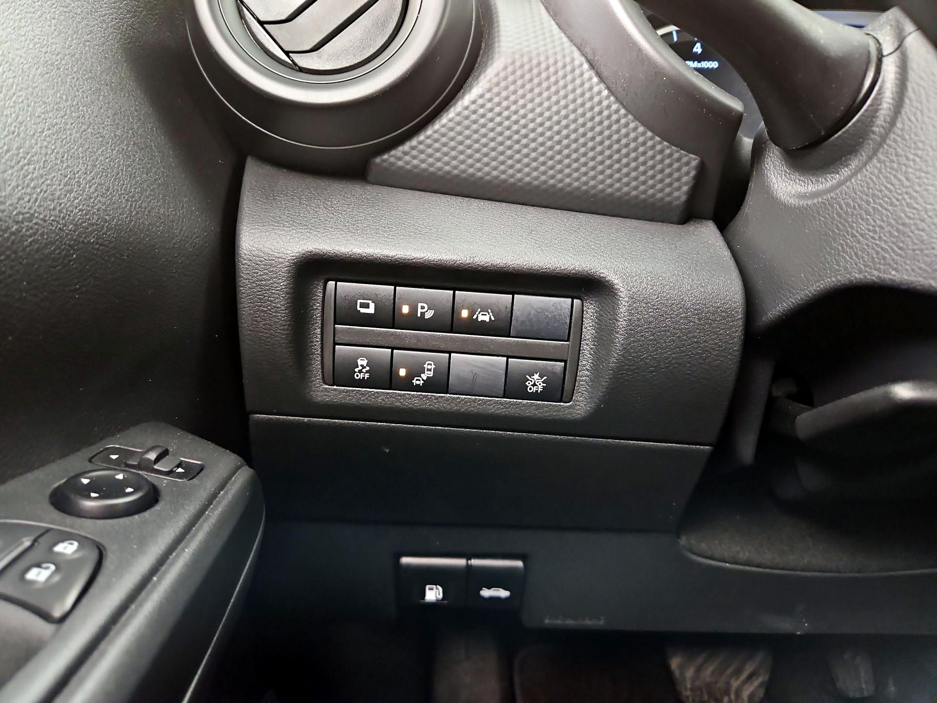 Thumbnail: 2024 Nissan Kicks - 13