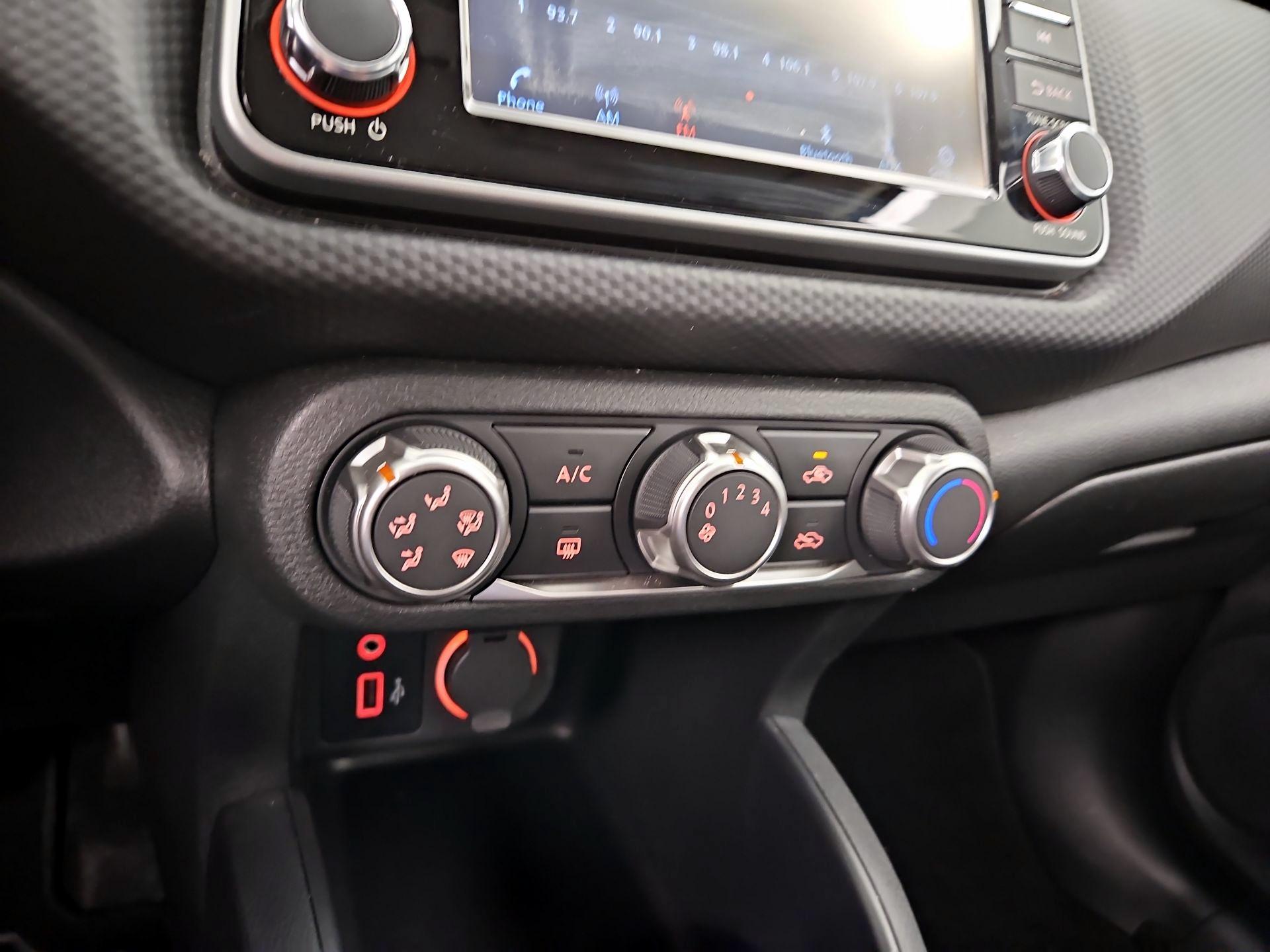 Thumbnail: 2024 Nissan Kicks - 16