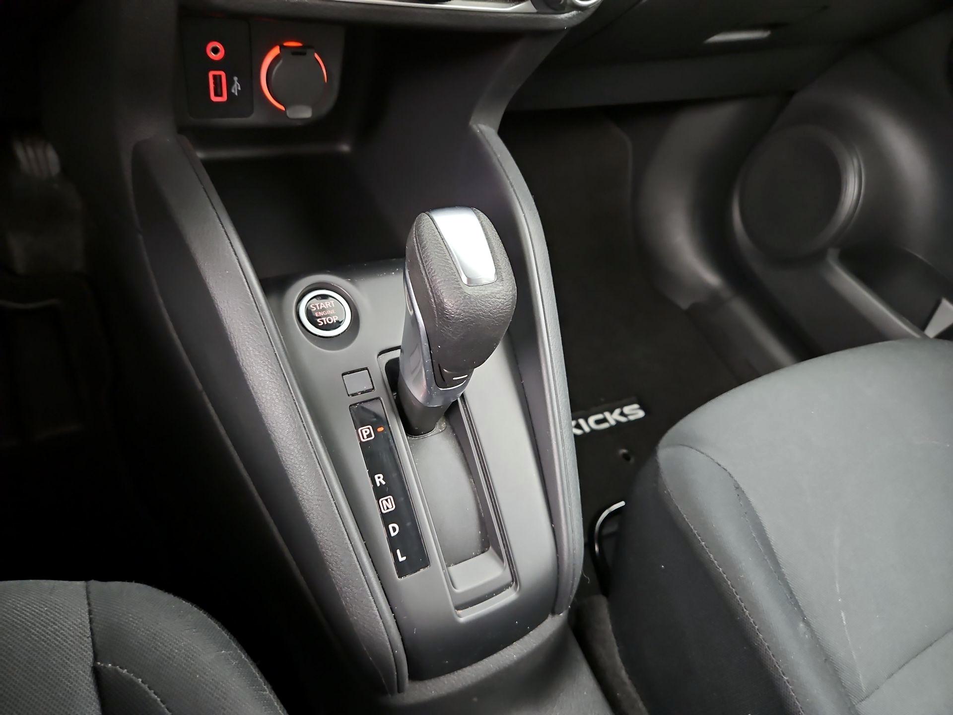 Thumbnail: 2024 Nissan Kicks - 17