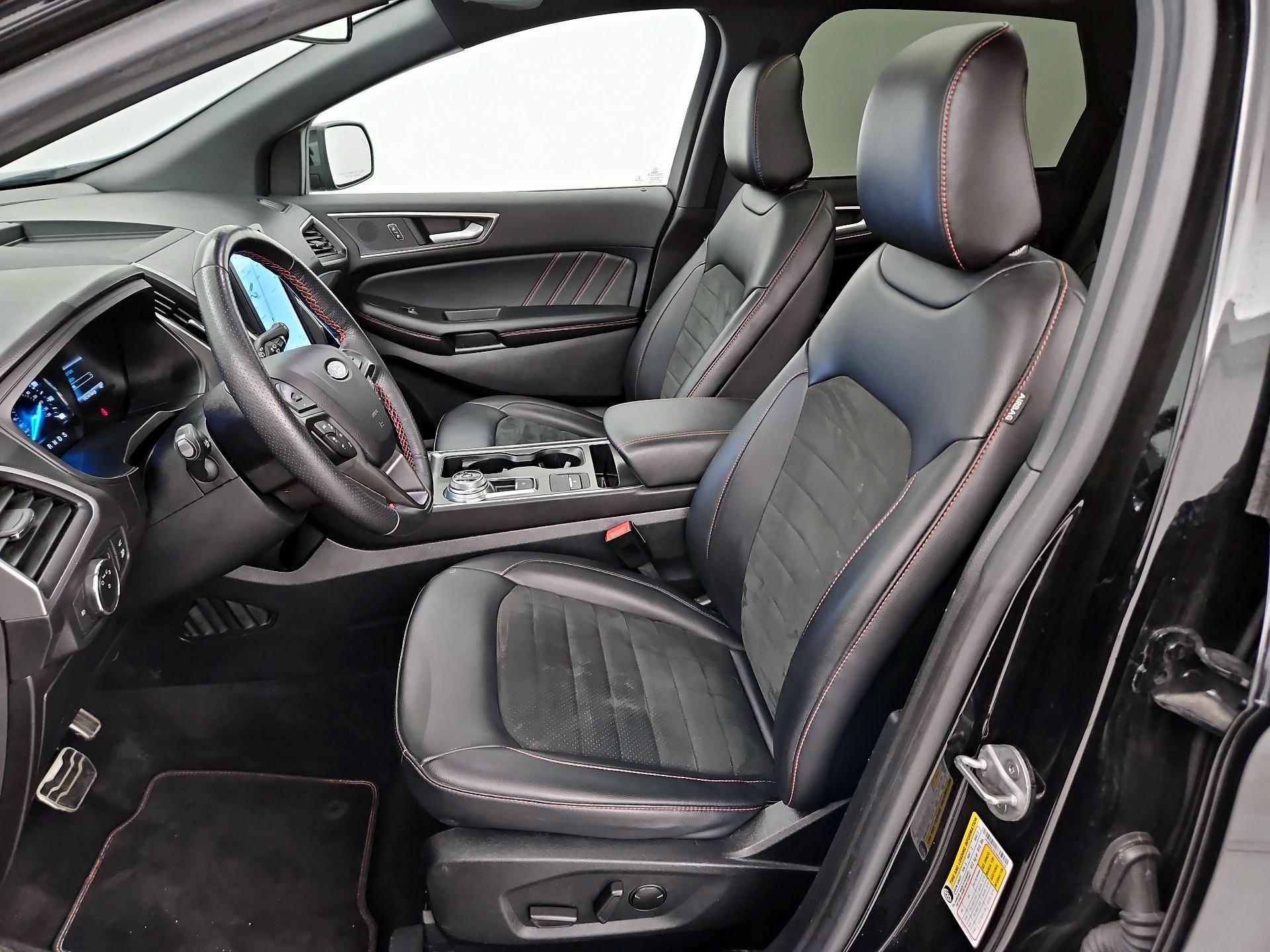 Thumbnail: 2022 Ford Edge - 11