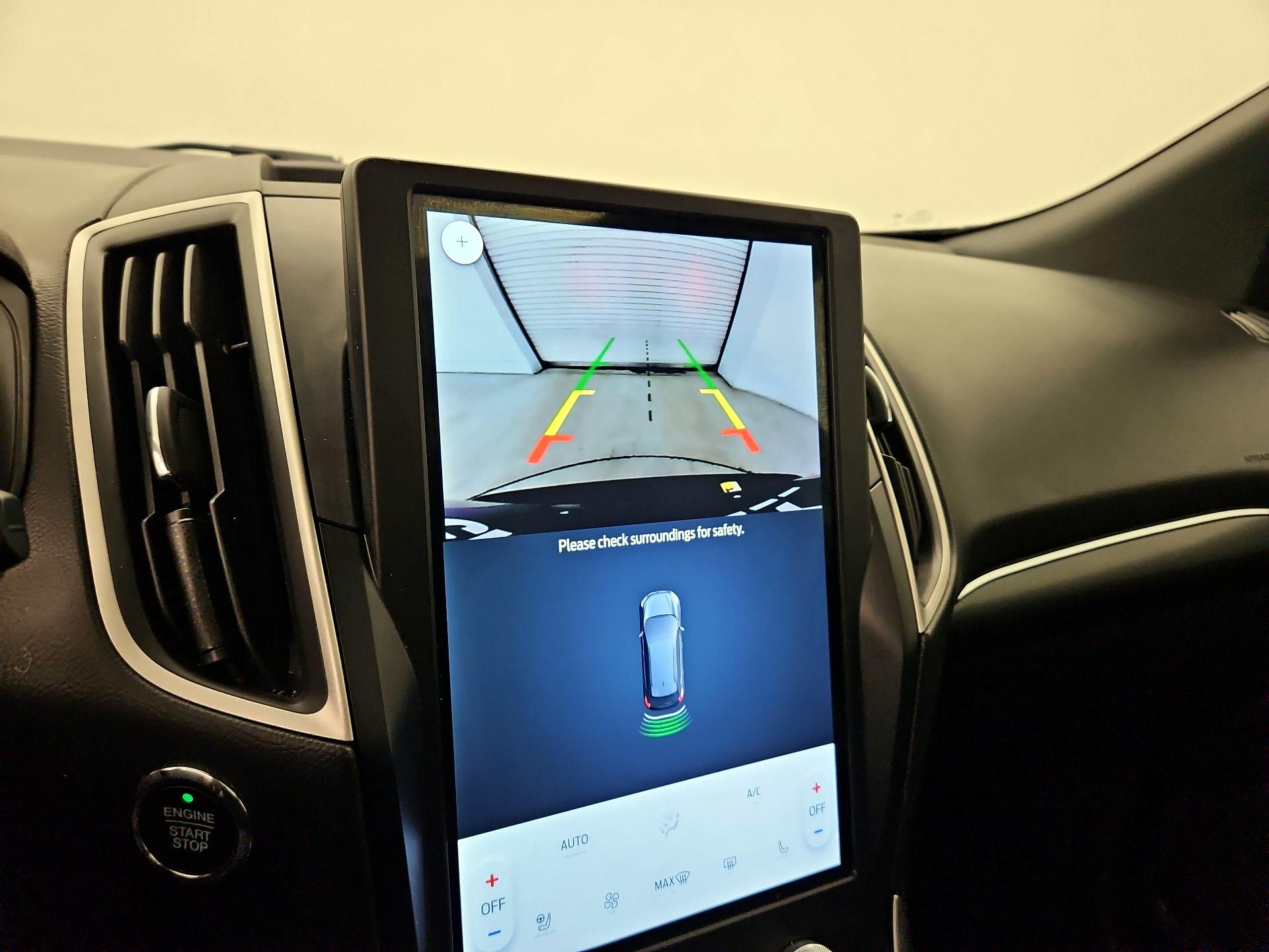 Thumbnail: 2022 Ford Edge - 15