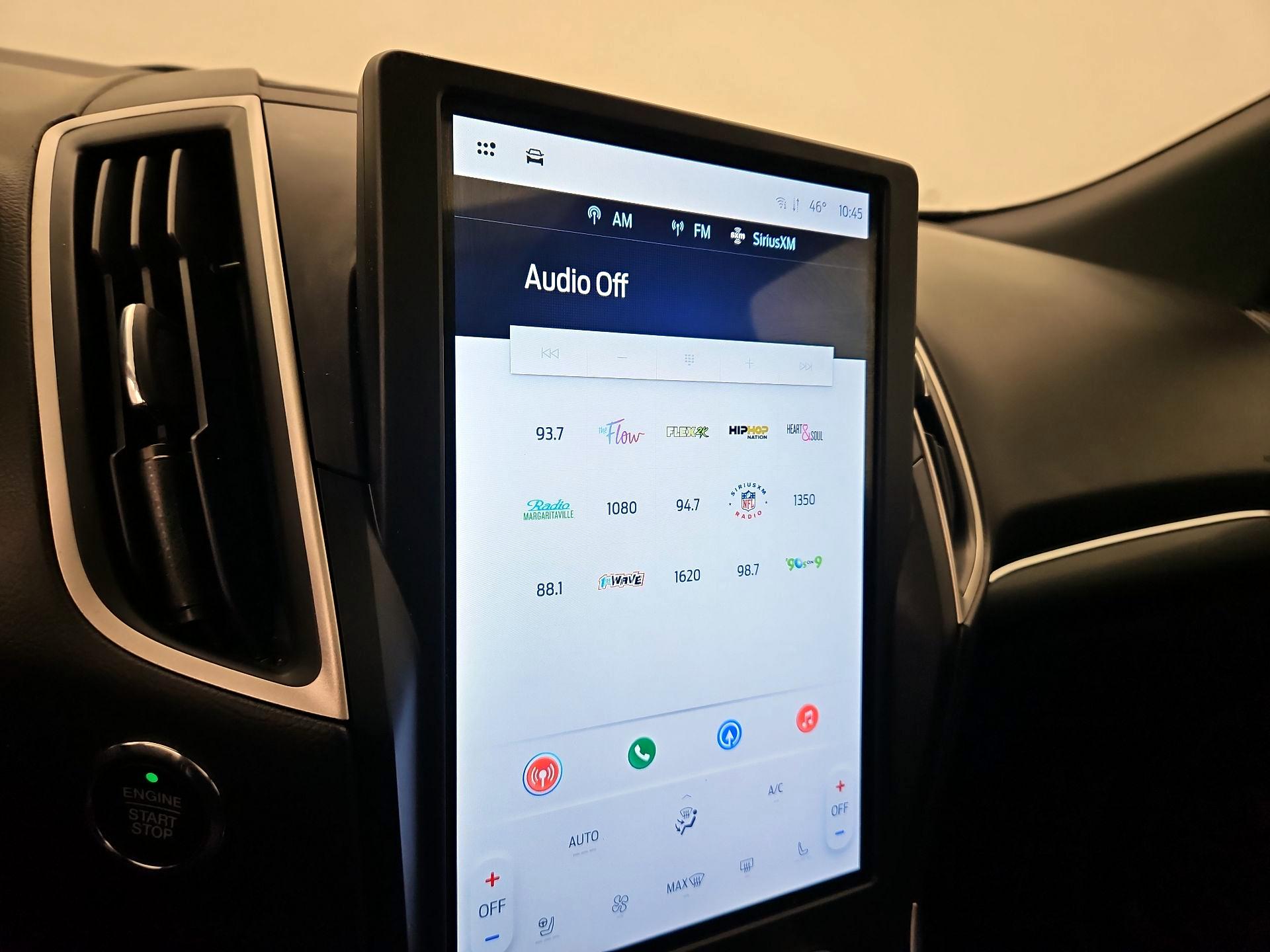 Thumbnail: 2022 Ford Edge - 16