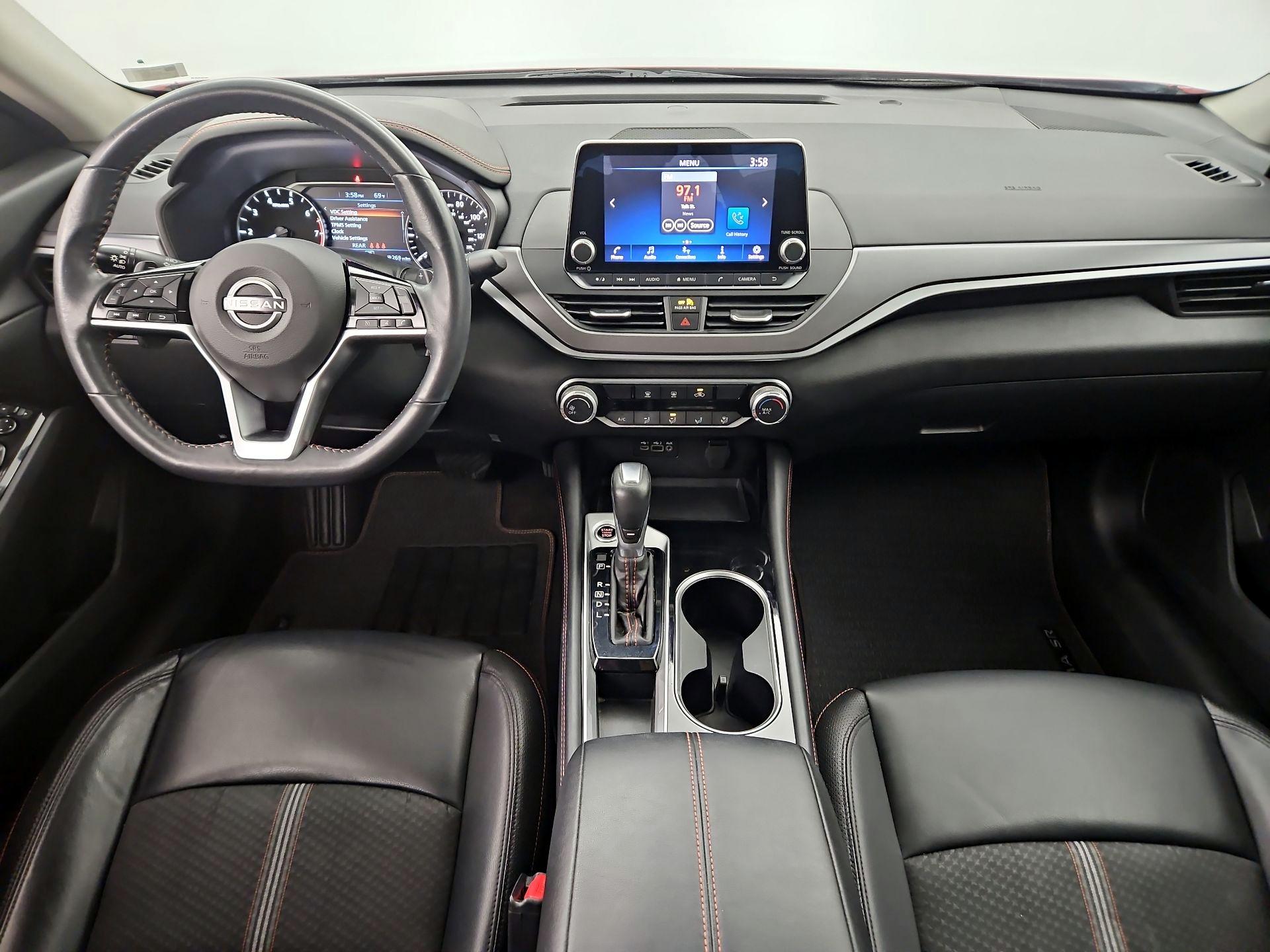 Thumbnail: 2023 Nissan Altima - 9