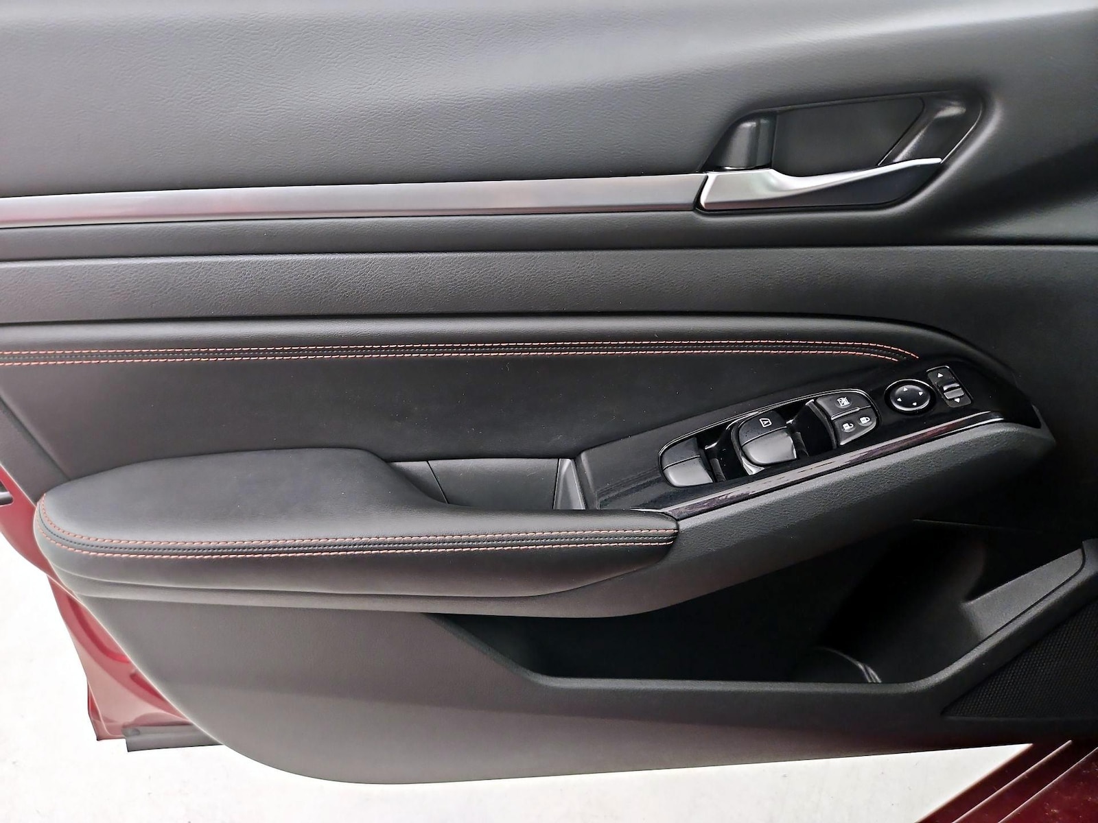 2023 Nissan Altima SR - Photo 13