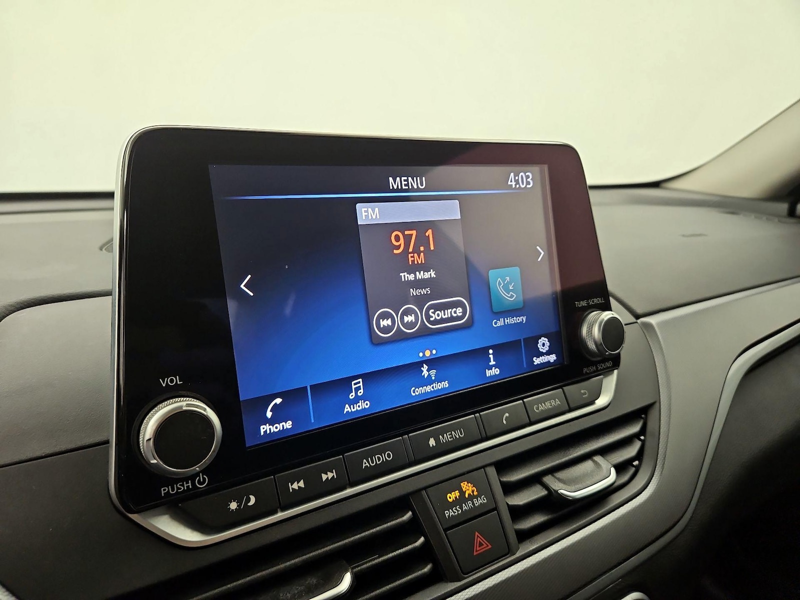 2023 Nissan Altima SR - Photo 16