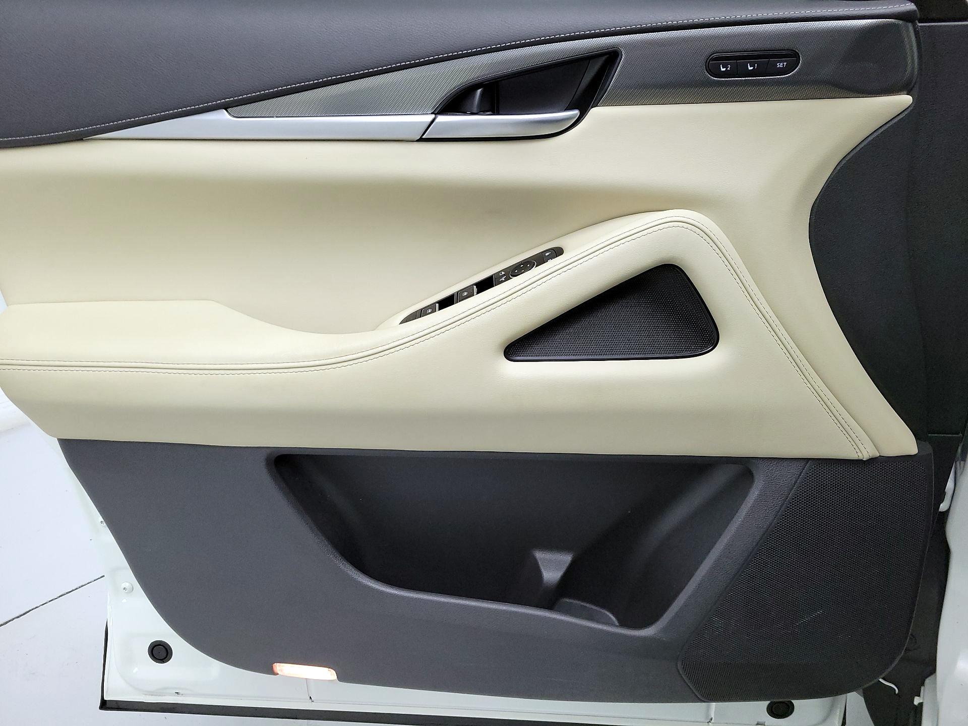 Thumbnail: 2023 INFINITI QX60 - 12