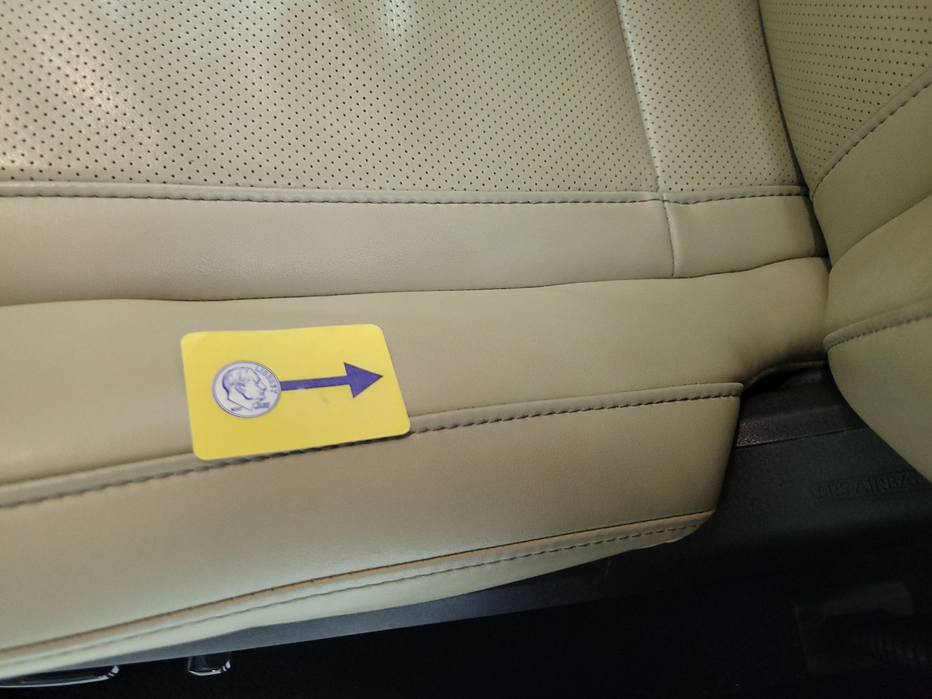 Thumbnail: 2023 INFINITI QX60 - 19