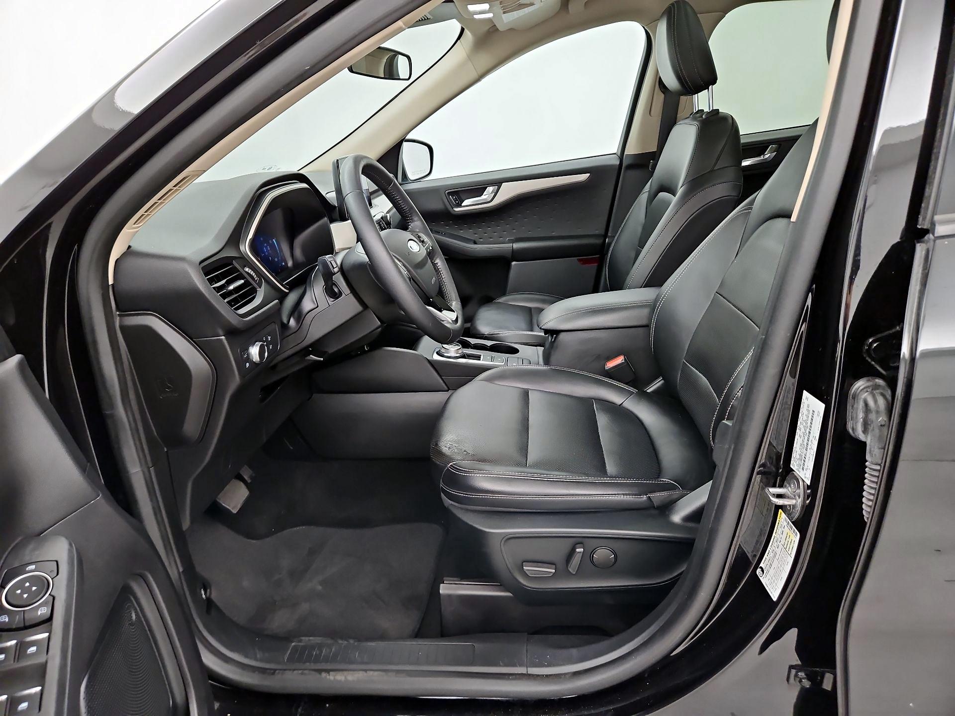 Thumbnail: 2020 Ford Escape - 11