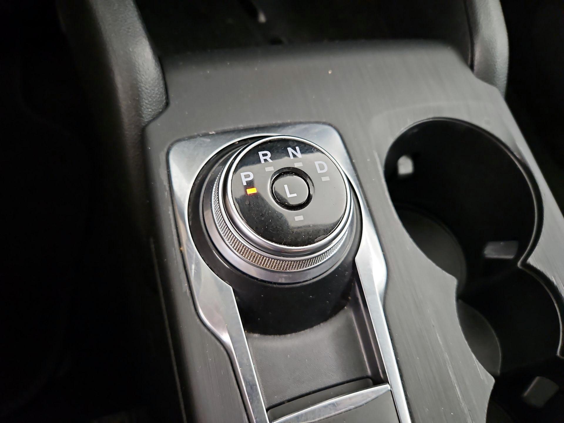 Thumbnail: 2020 Ford Escape - 18