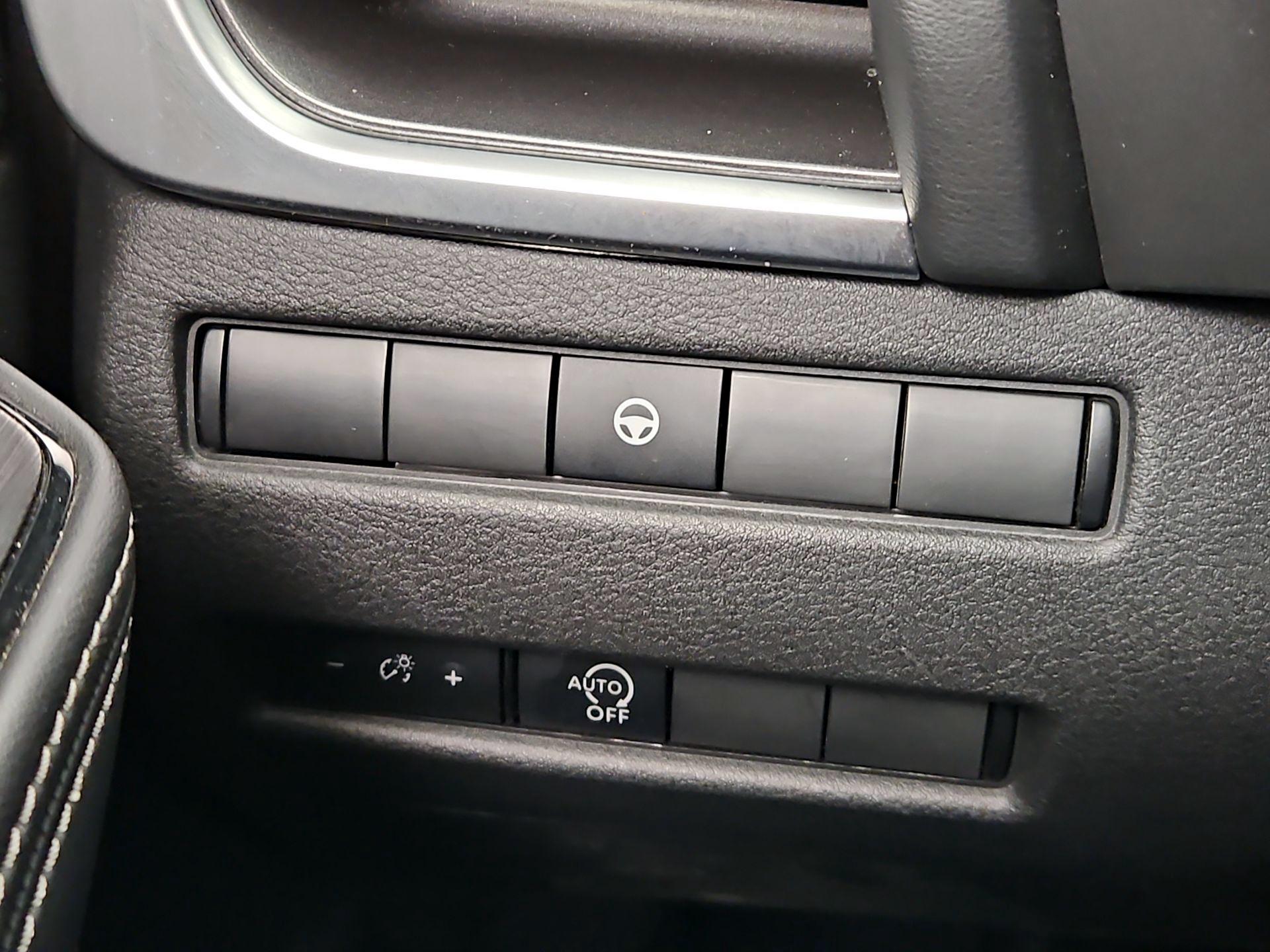 Thumbnail: 2023 Nissan Rogue - 13