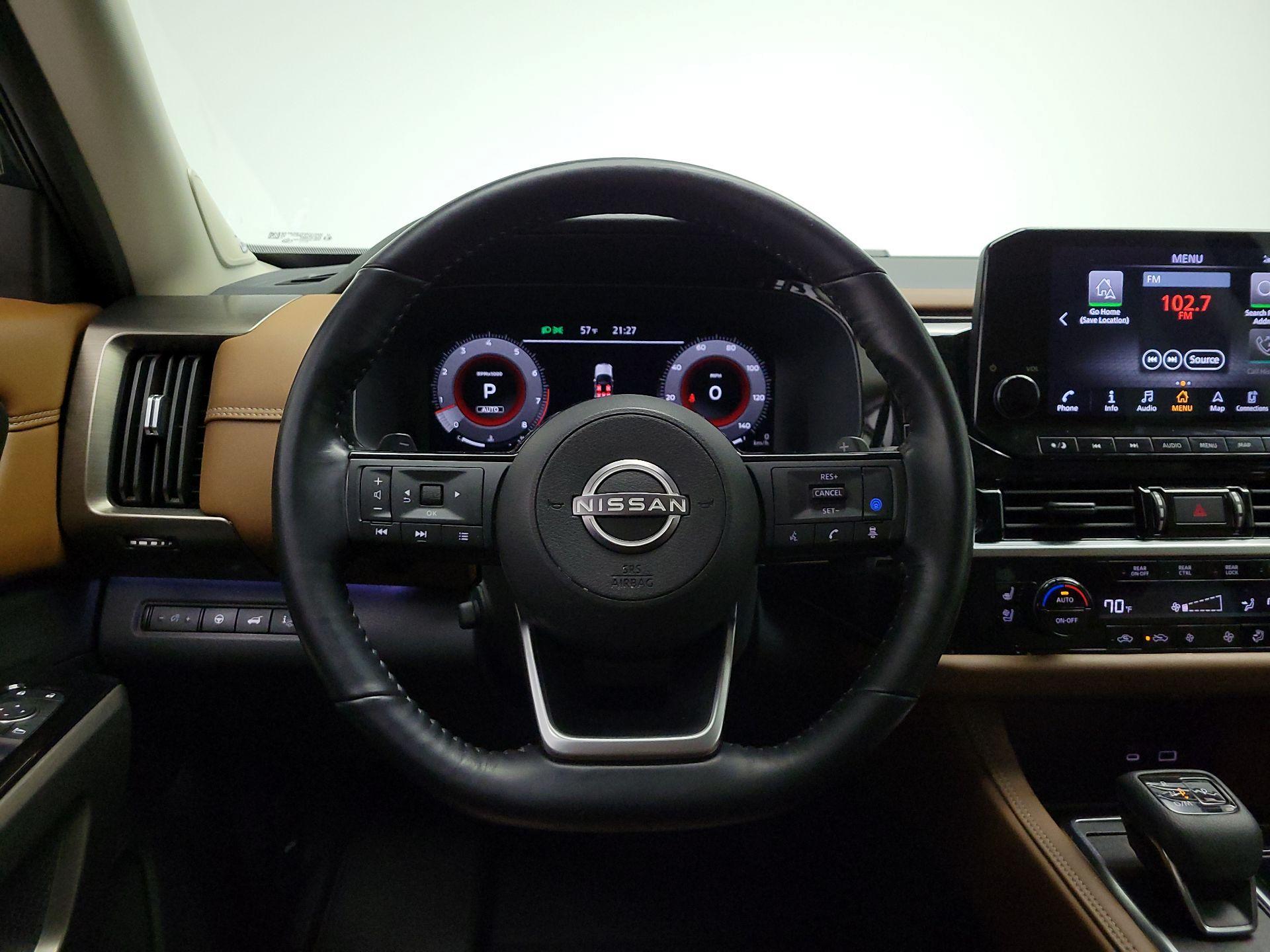 Thumbnail: 2023 Nissan Pathfinder - 10