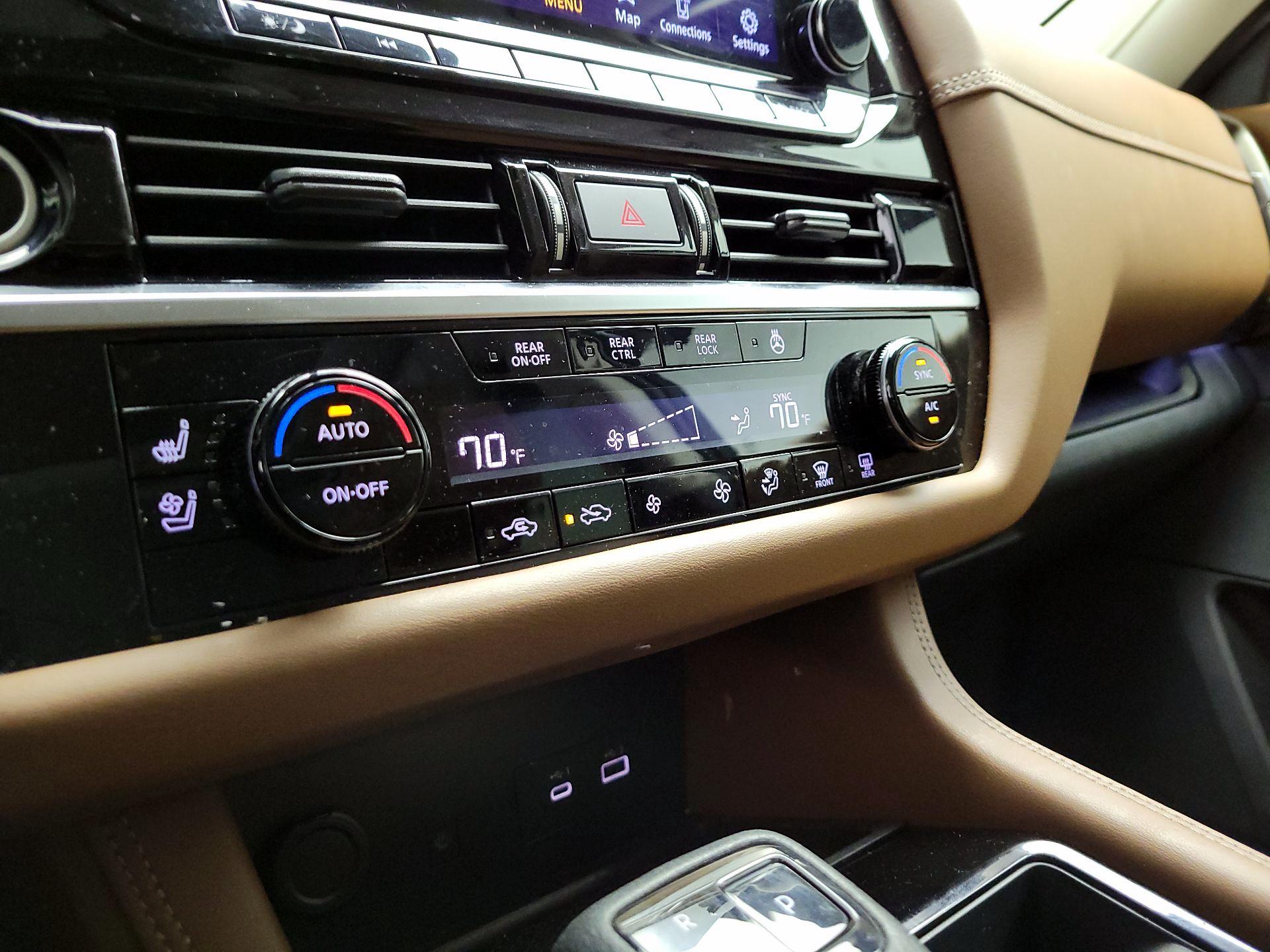 Thumbnail: 2023 Nissan Pathfinder - 16