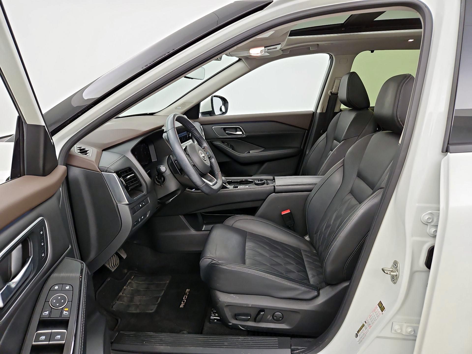 Thumbnail: 2023 Nissan Rogue - 11