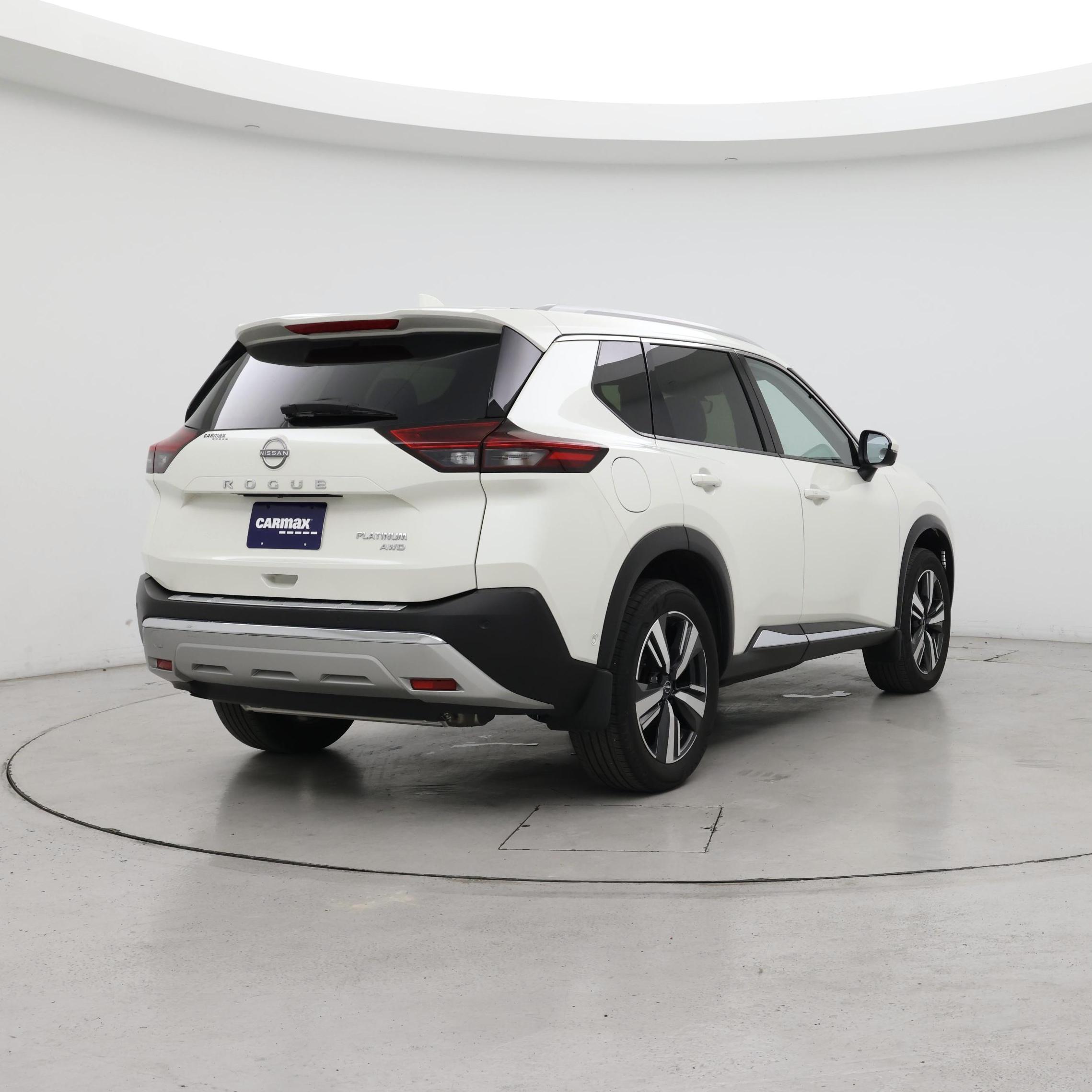 Thumbnail: 2023 Nissan Rogue - 8