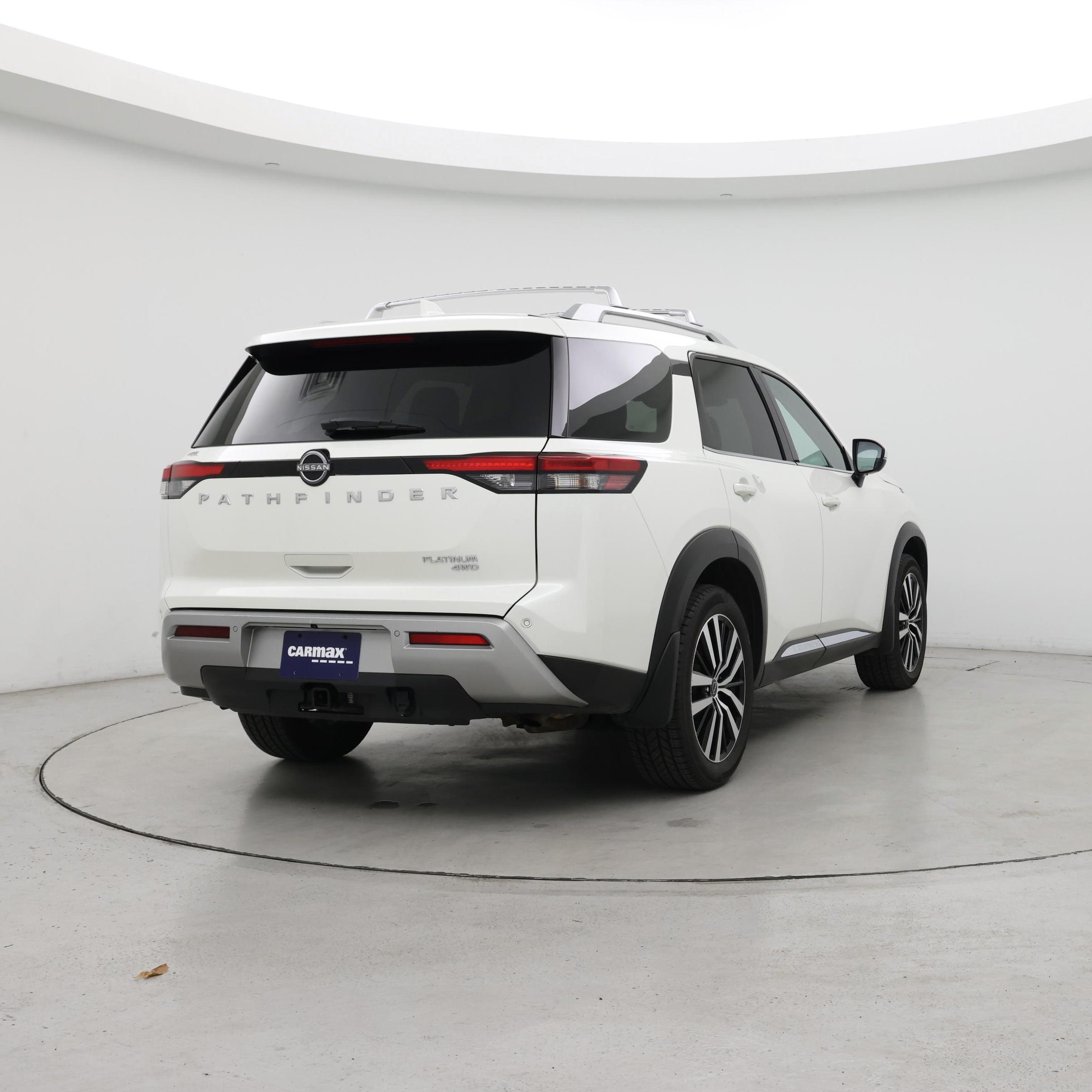 Thumbnail: 2023 Nissan Pathfinder - 8