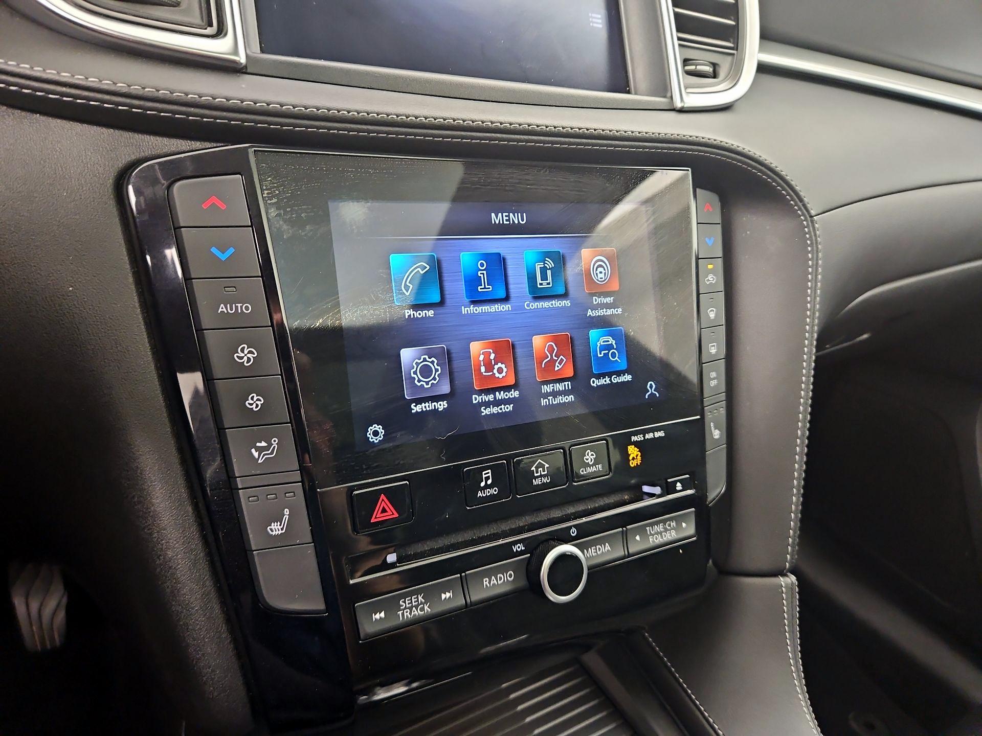 Thumbnail: 2020 INFINITI QX50 - 16