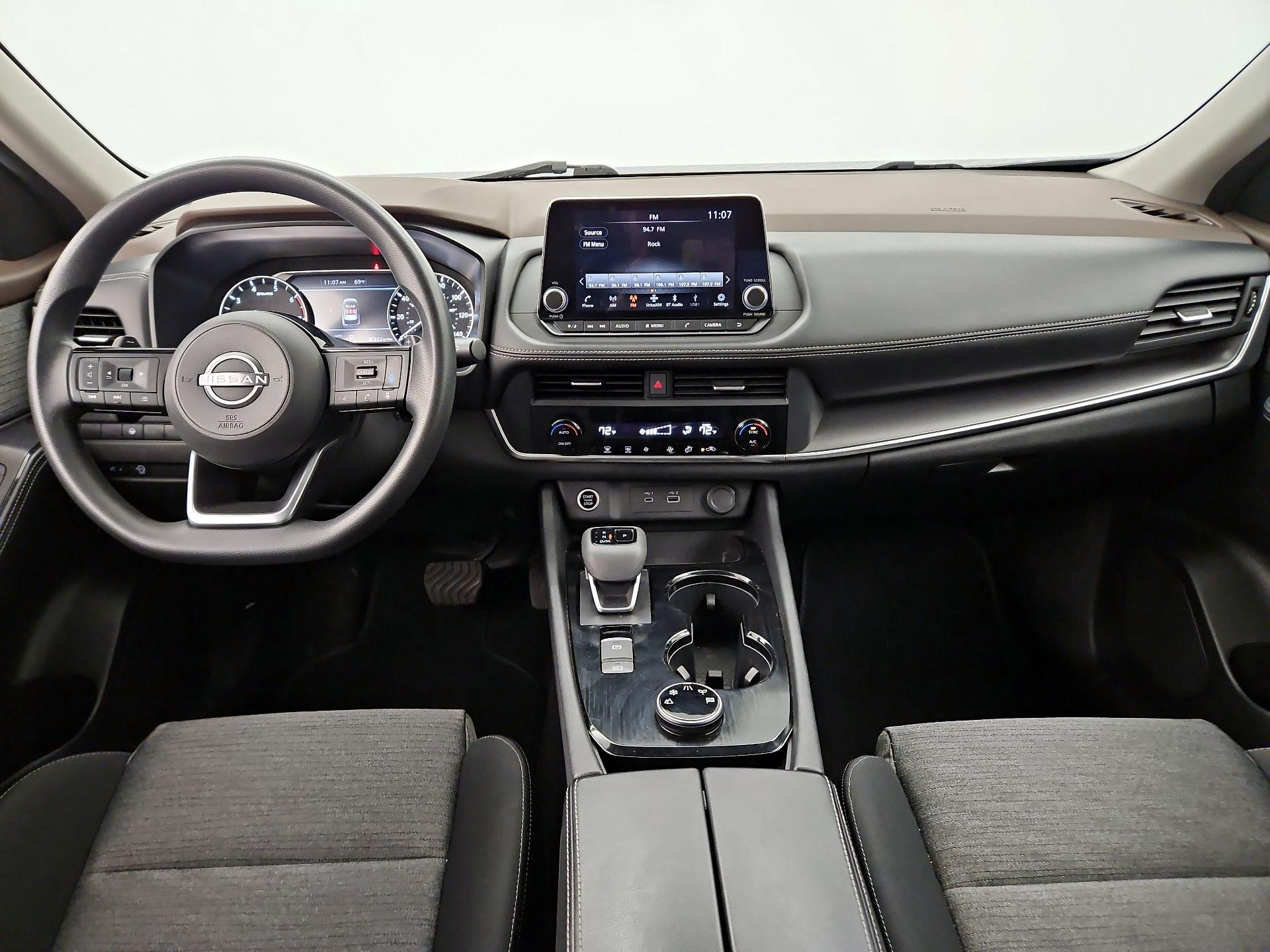 Thumbnail: 2023 Nissan Rogue - 9