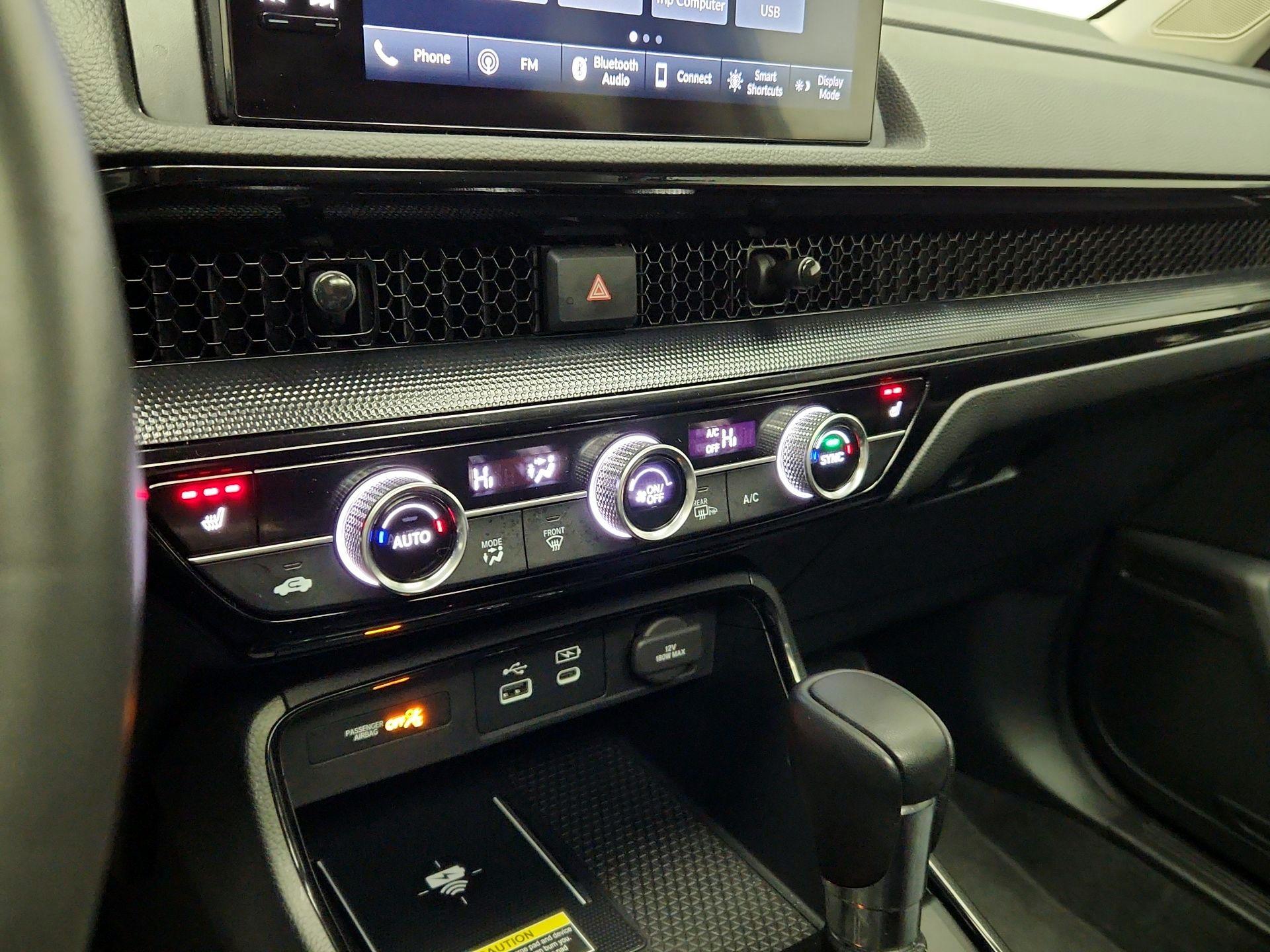 Thumbnail: 2023 Honda CR-V - 16