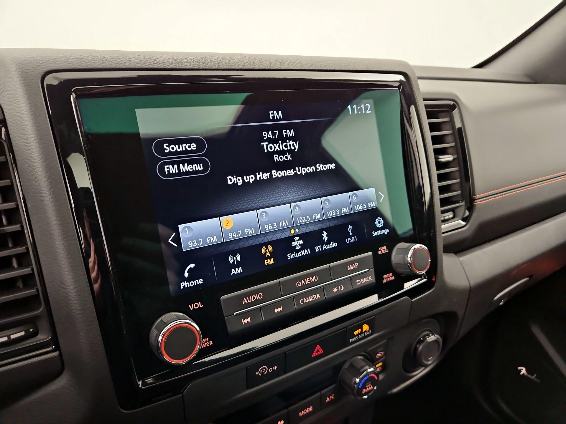 Thumbnail: 2024 Nissan Frontier - 16