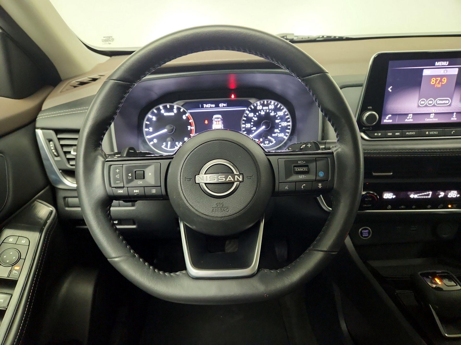 Thumbnail: 2023 Nissan Rogue - 10