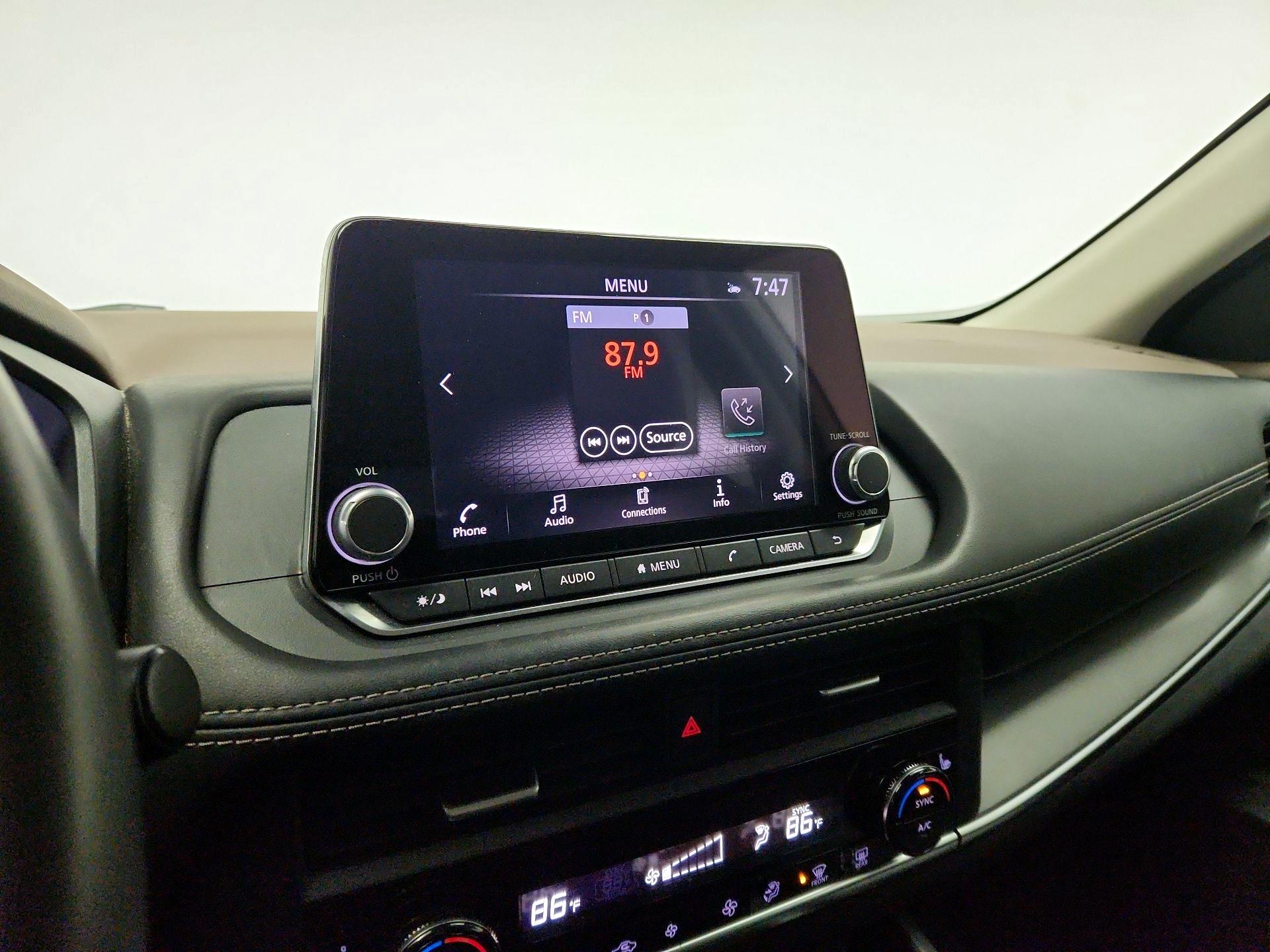 Thumbnail: 2023 Nissan Rogue - 15