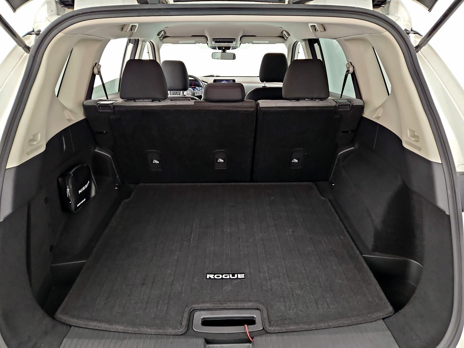 Thumbnail: 2023 Nissan Rogue - 20