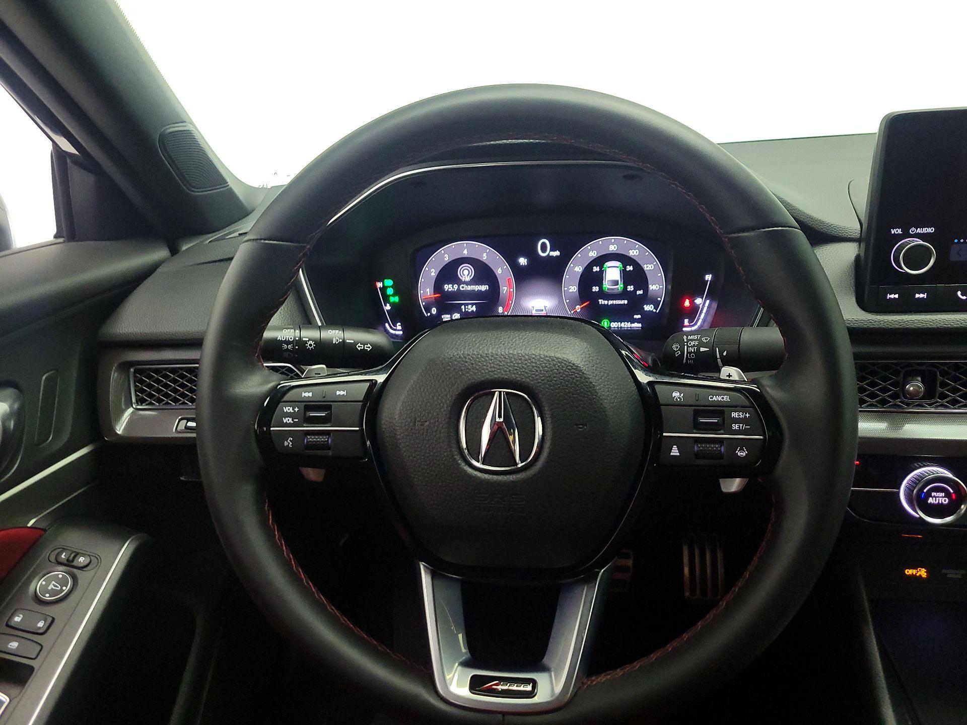 Thumbnail: 2025 Acura Integra - 10